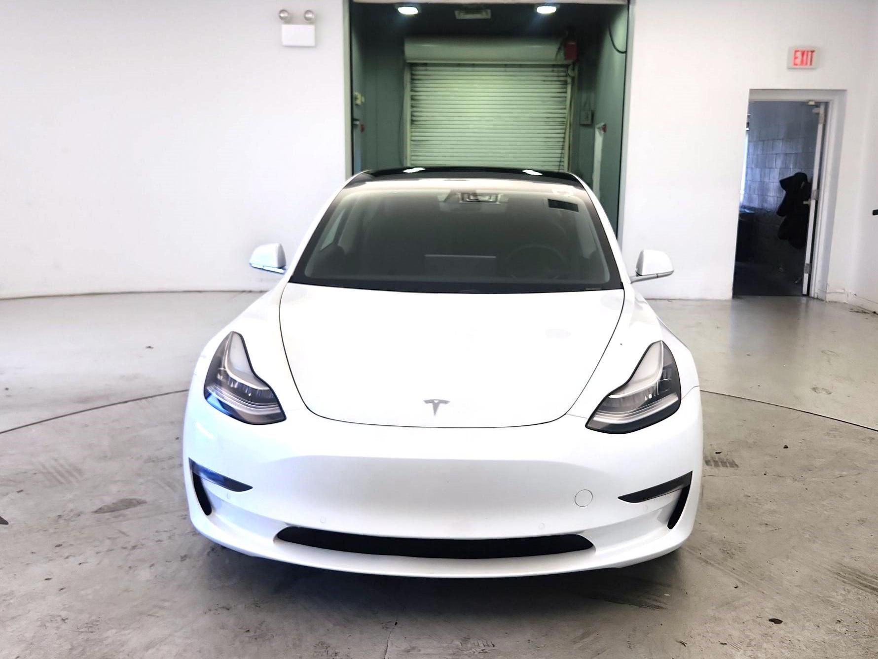Thumbnail: 2020 Tesla Model 3 - 2