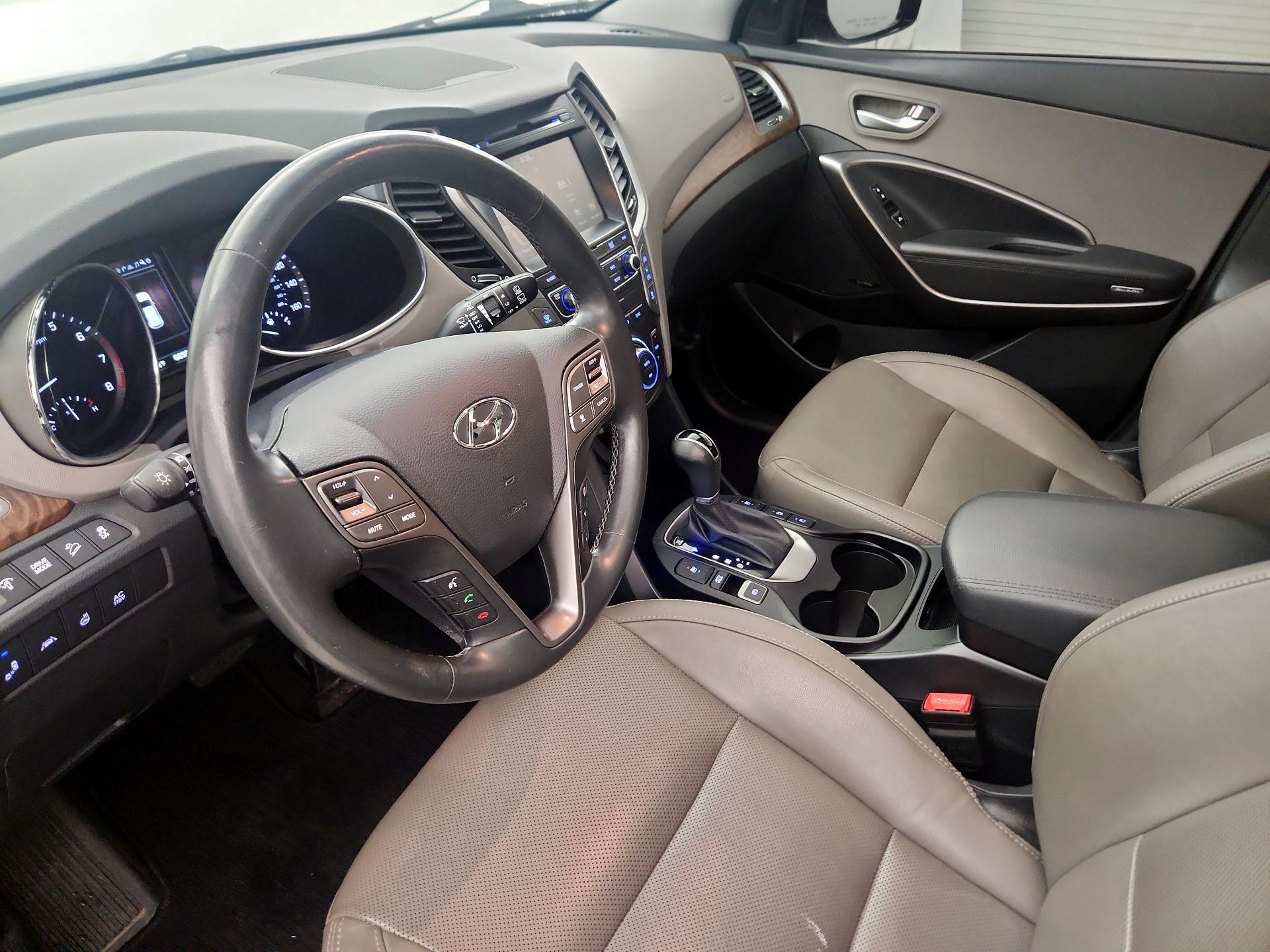 Thumbnail: 2017 Hyundai Santa Fe - 11