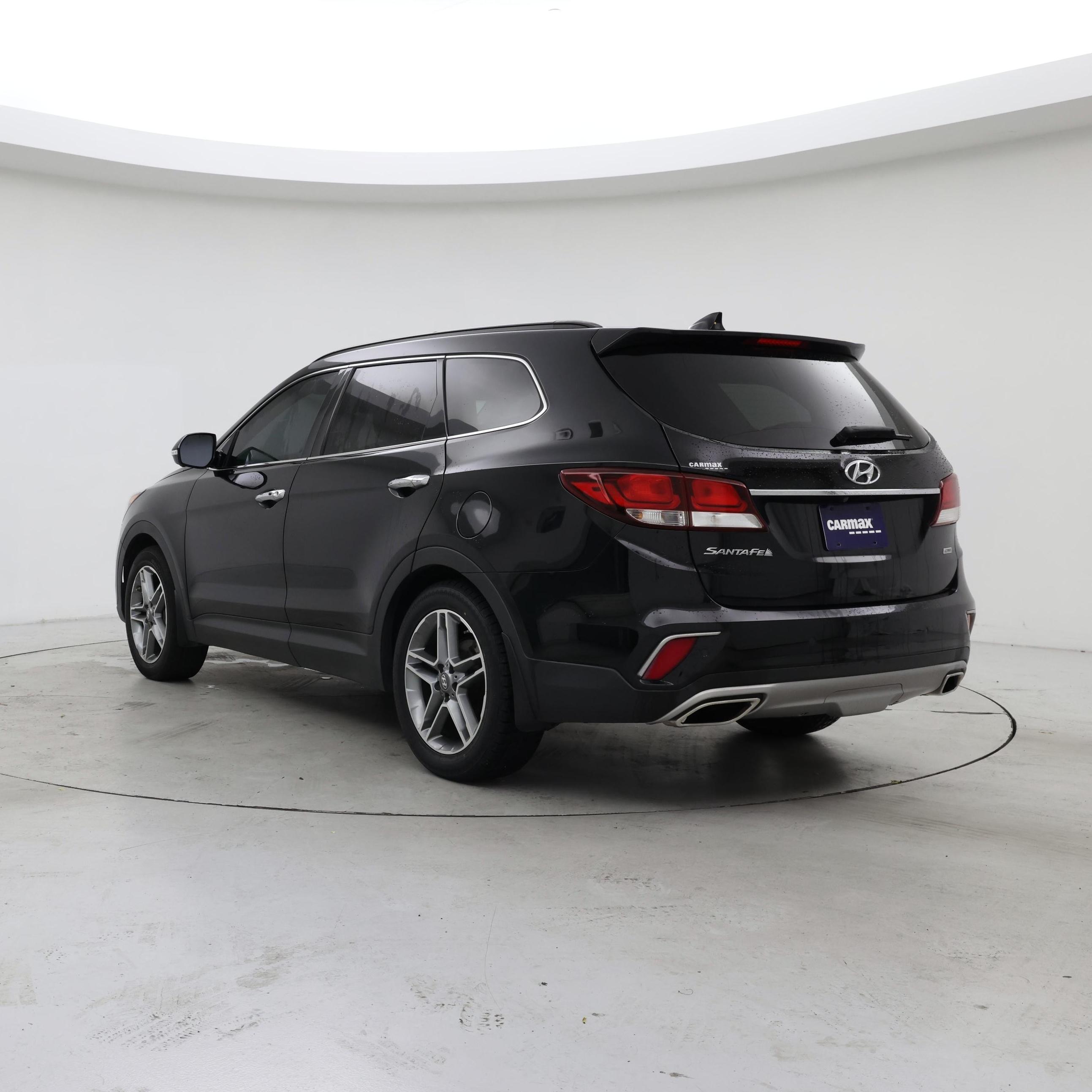 Thumbnail: 2017 Hyundai Santa Fe - 2