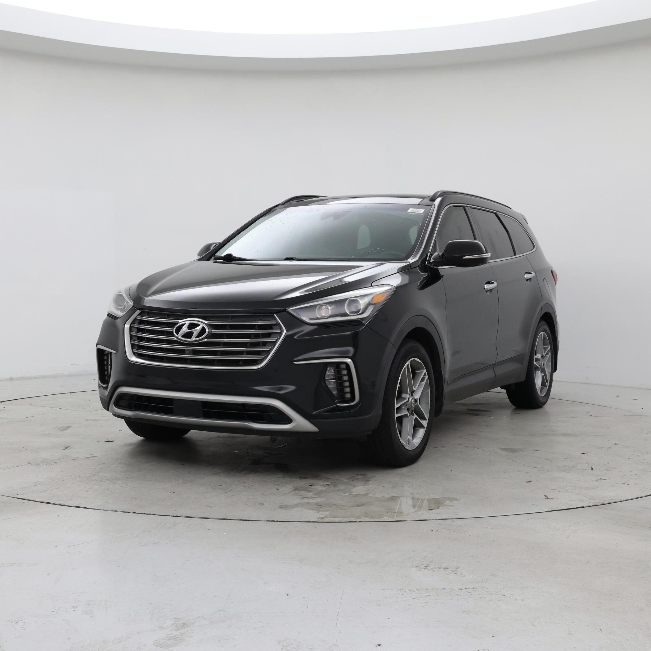 Thumbnail: 2017 Hyundai Santa Fe - 4