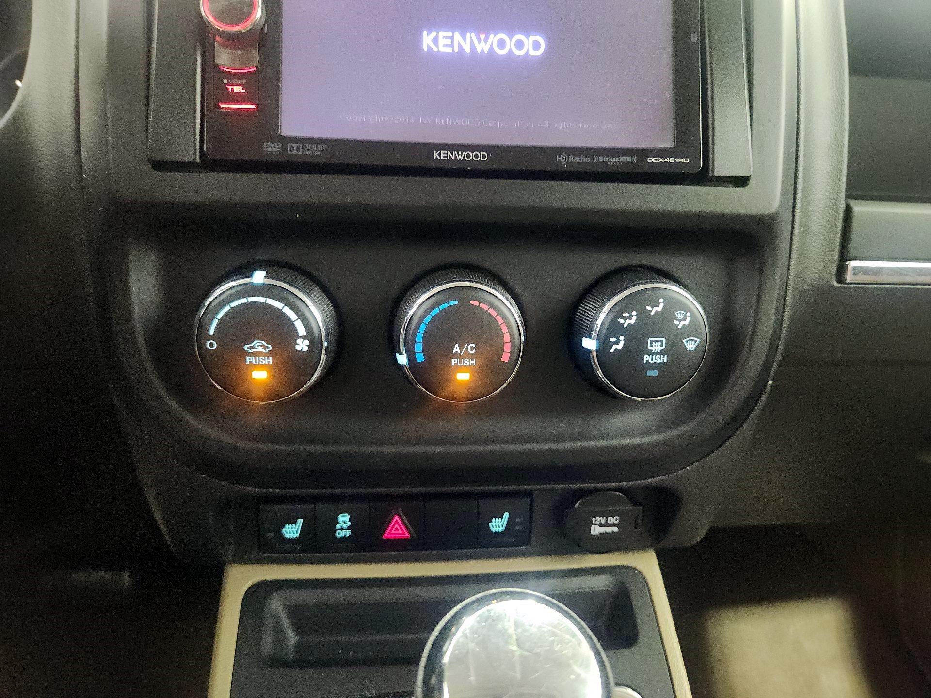 Thumbnail: 2014 Jeep Patriot - 14