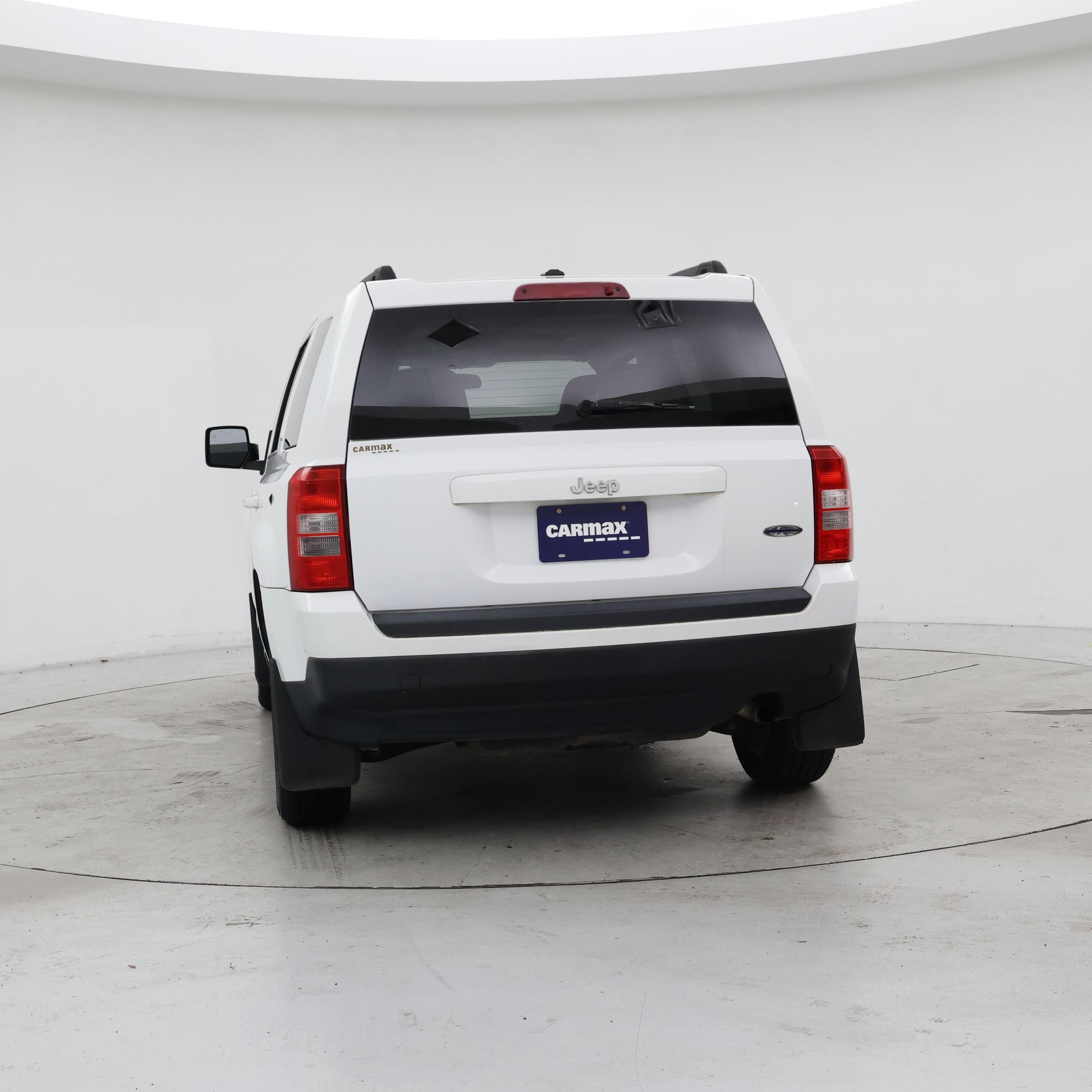 Thumbnail: 2014 Jeep Patriot - 6