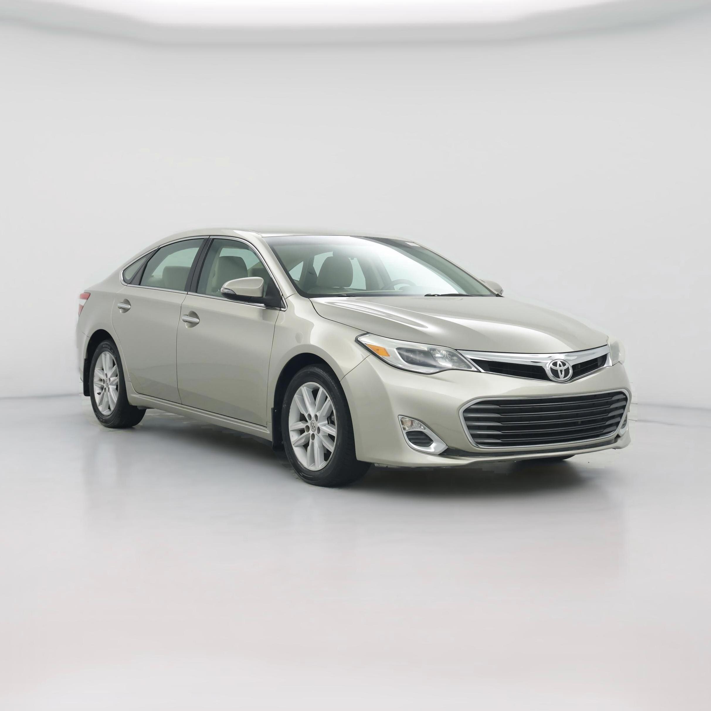 Thumbnail: 2013 Toyota Avalon - 1