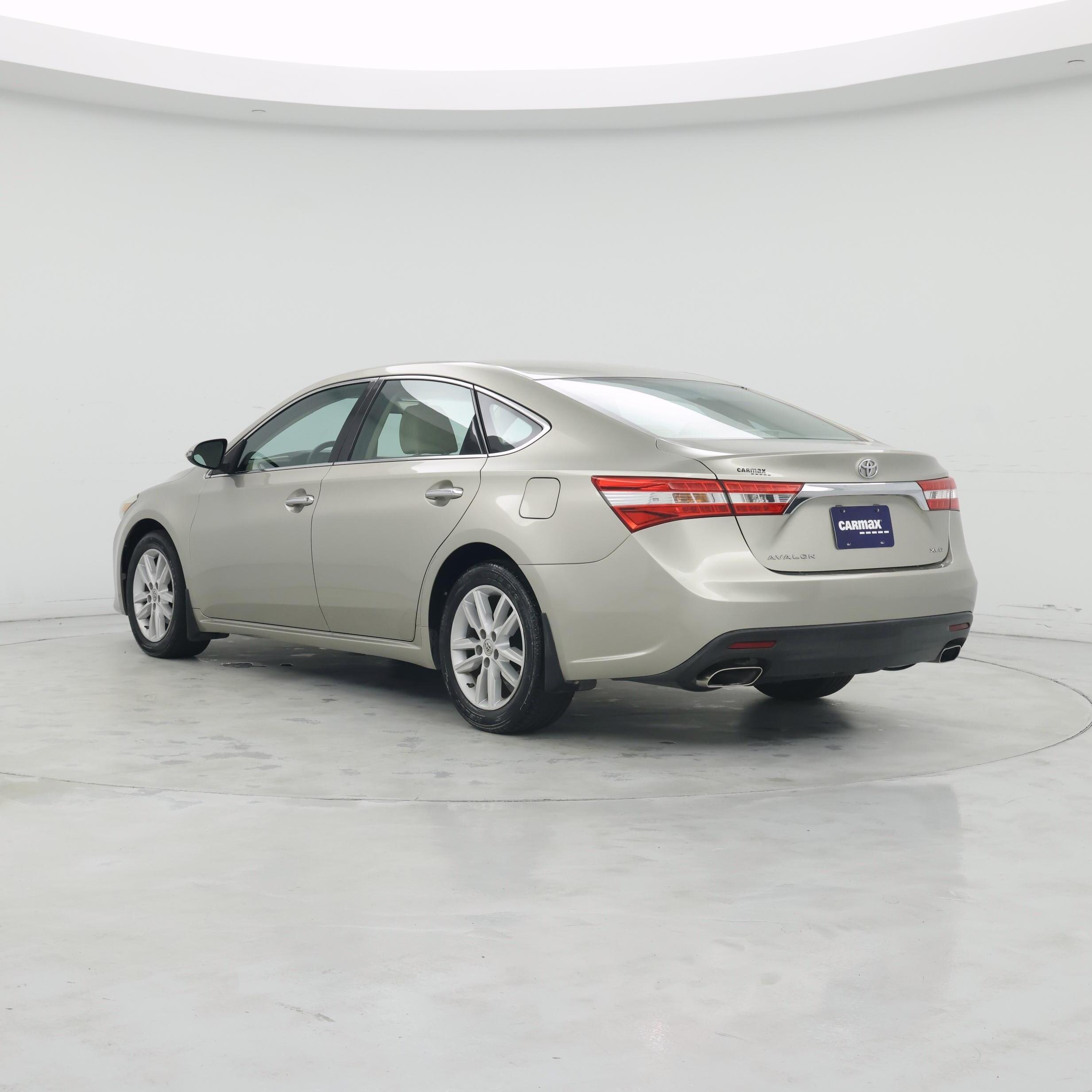Thumbnail: 2013 Toyota Avalon - 2