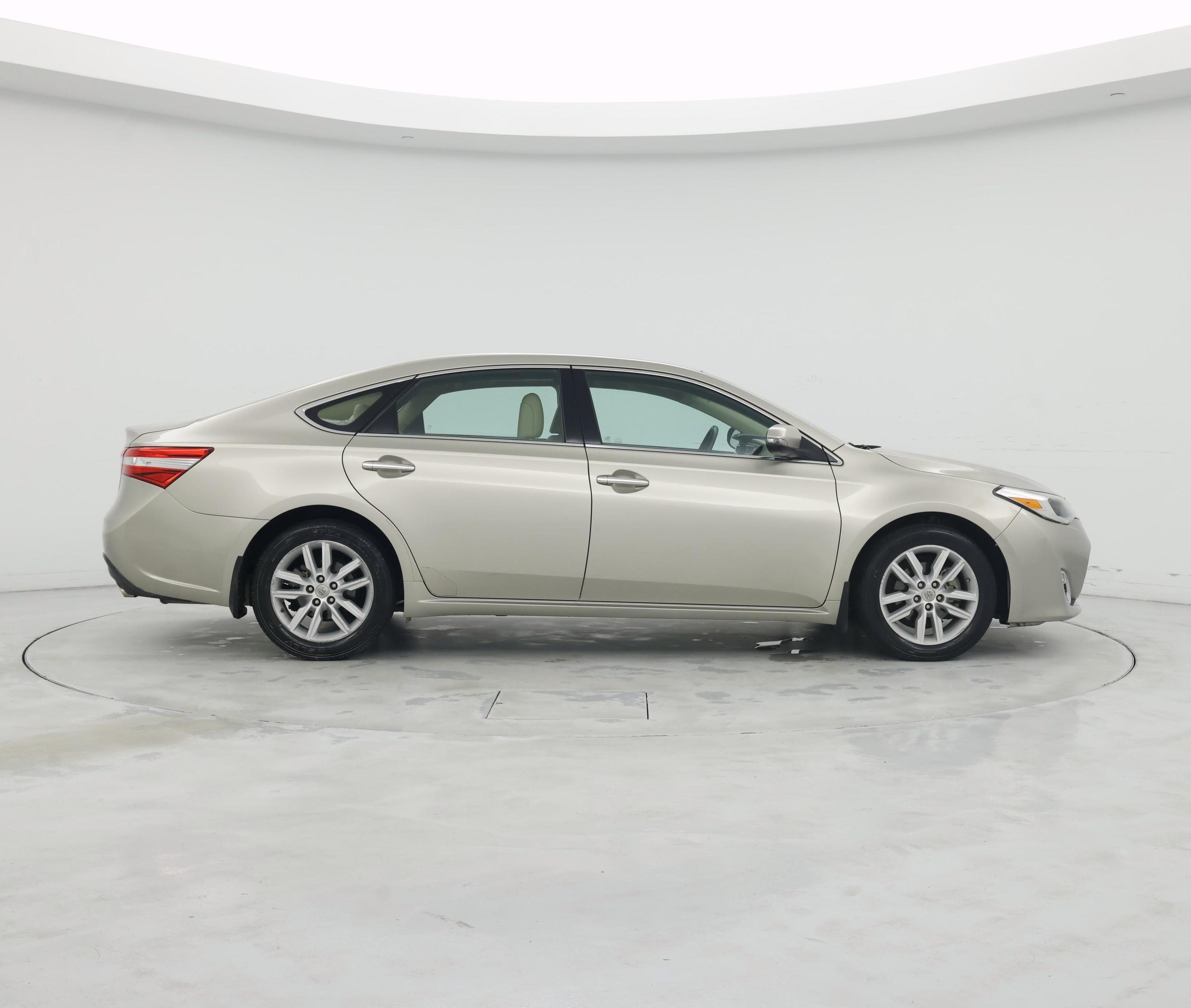 Thumbnail: 2013 Toyota Avalon - 7