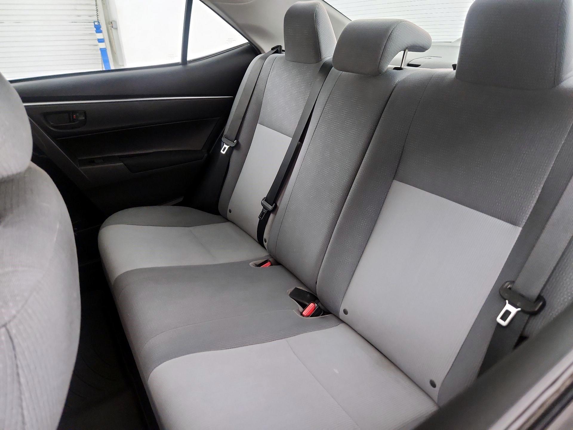 Thumbnail: 2016 Toyota Corolla - 18