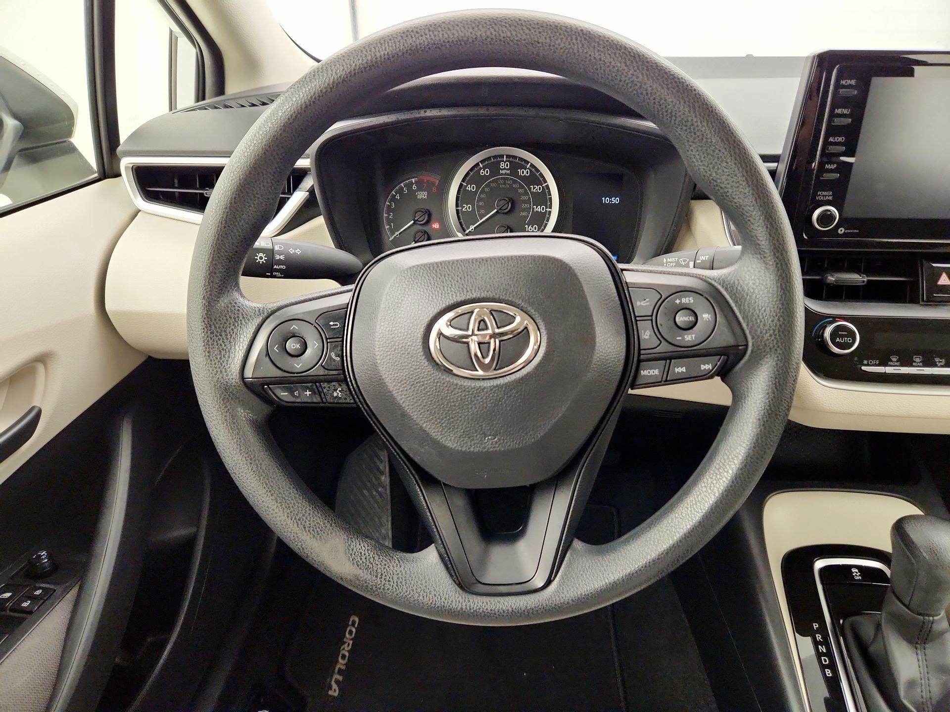 Thumbnail: 2022 Toyota Corolla - 10