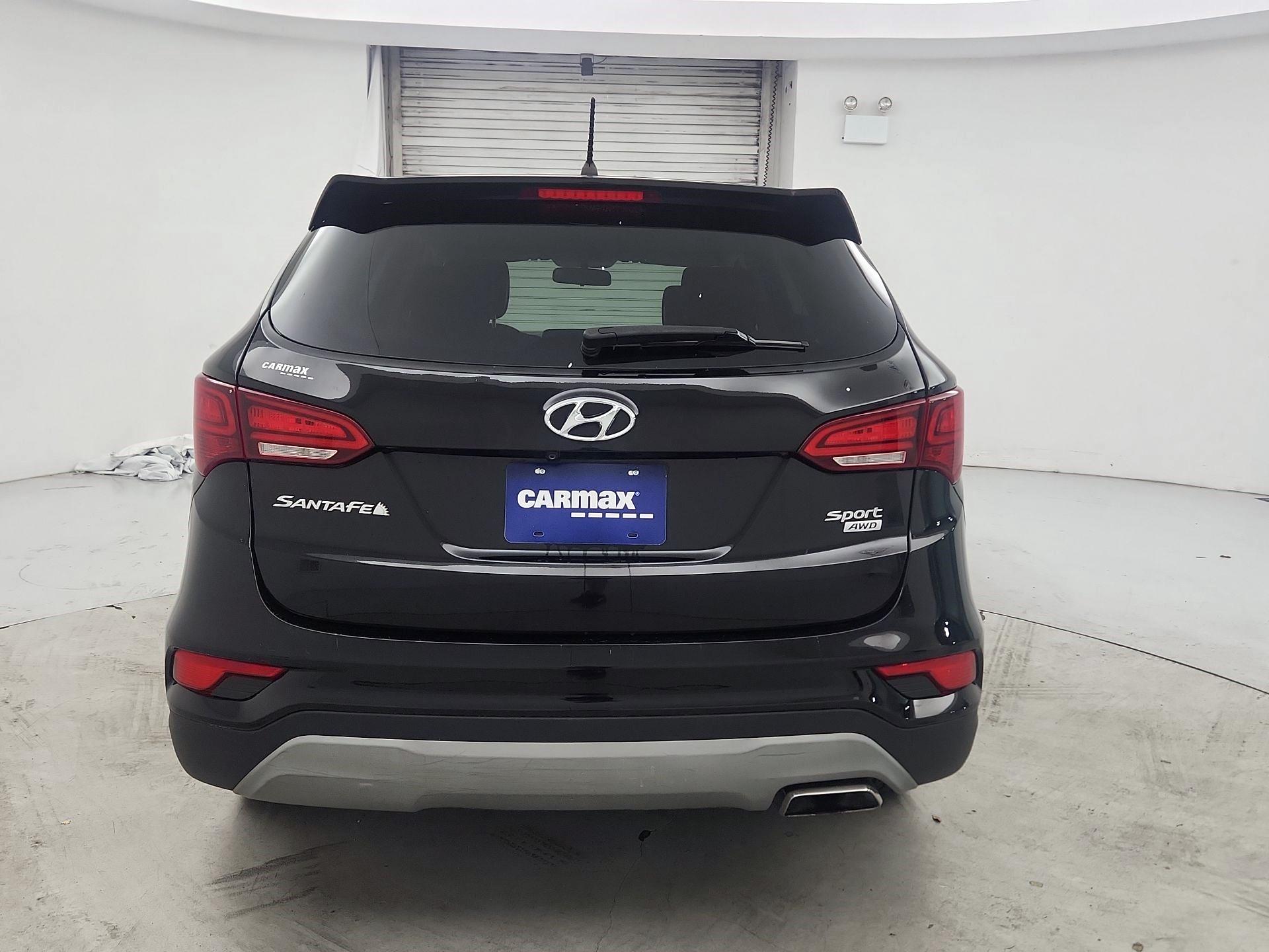Thumbnail: 2018 Hyundai Santa Fe - 6