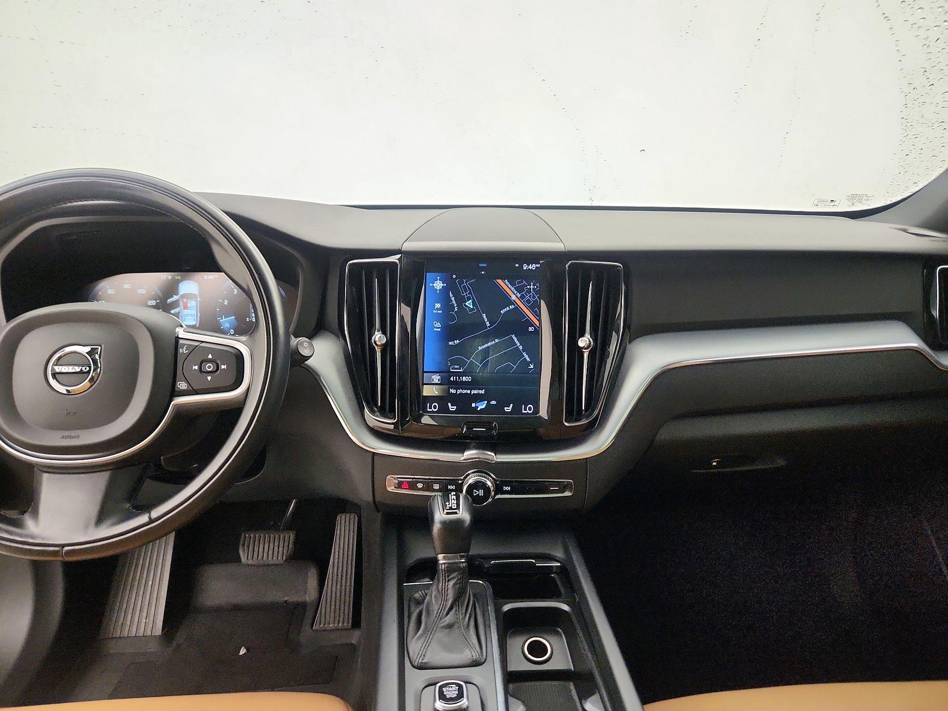 Thumbnail: 2018 Volvo XC60 - 9