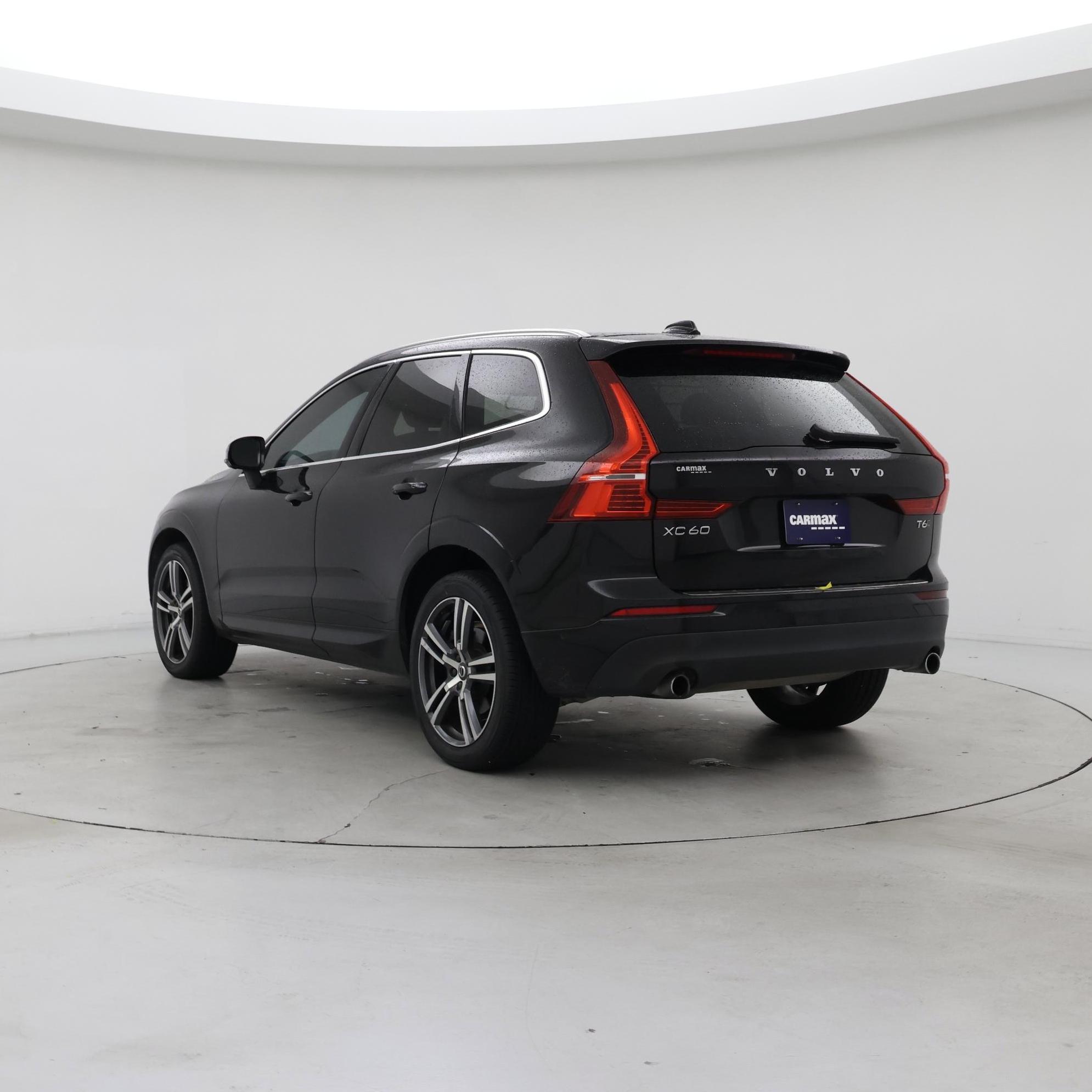 Thumbnail: 2018 Volvo XC60 - 2