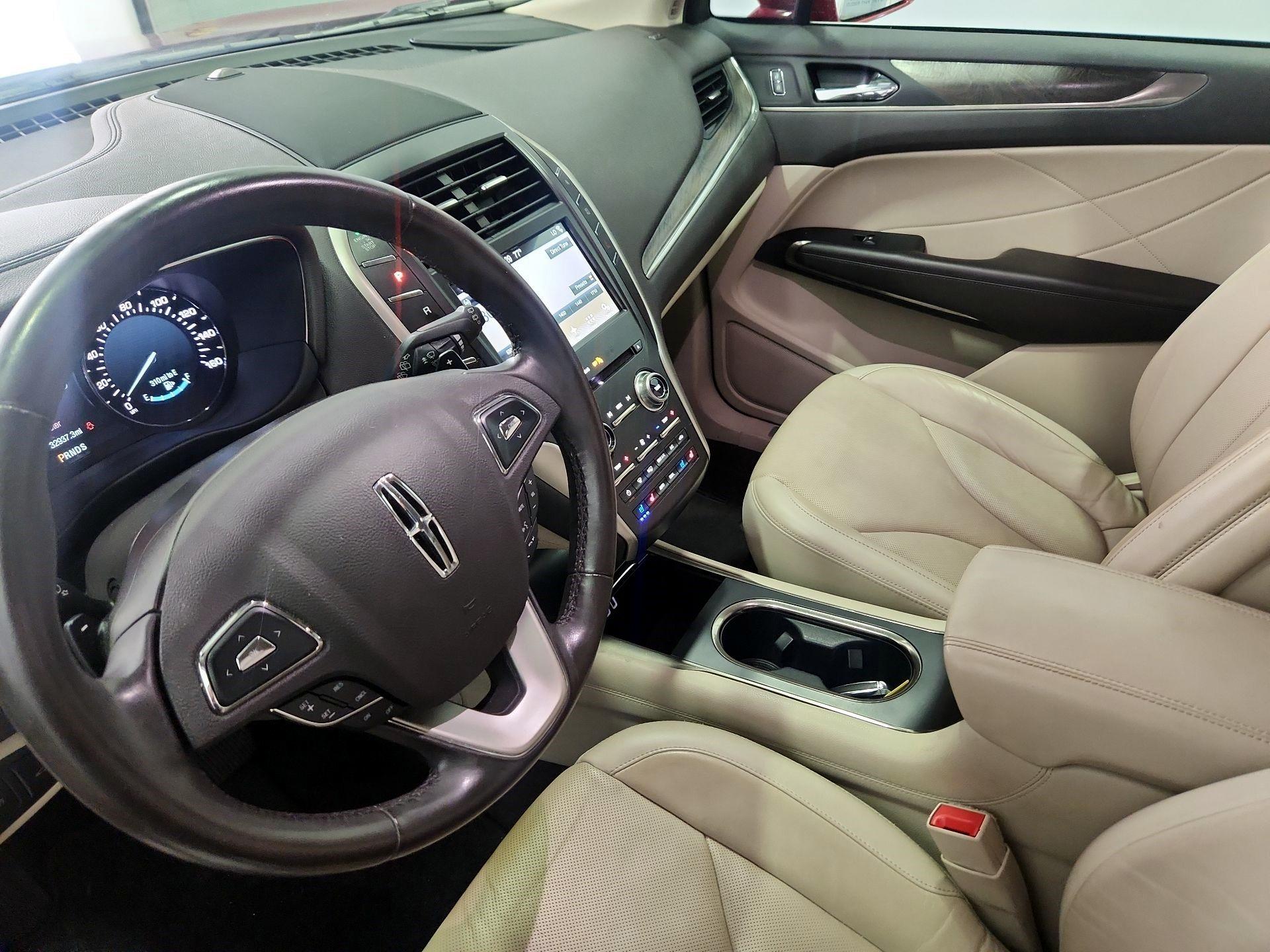 Thumbnail: 2018 Lincoln MKC - 11