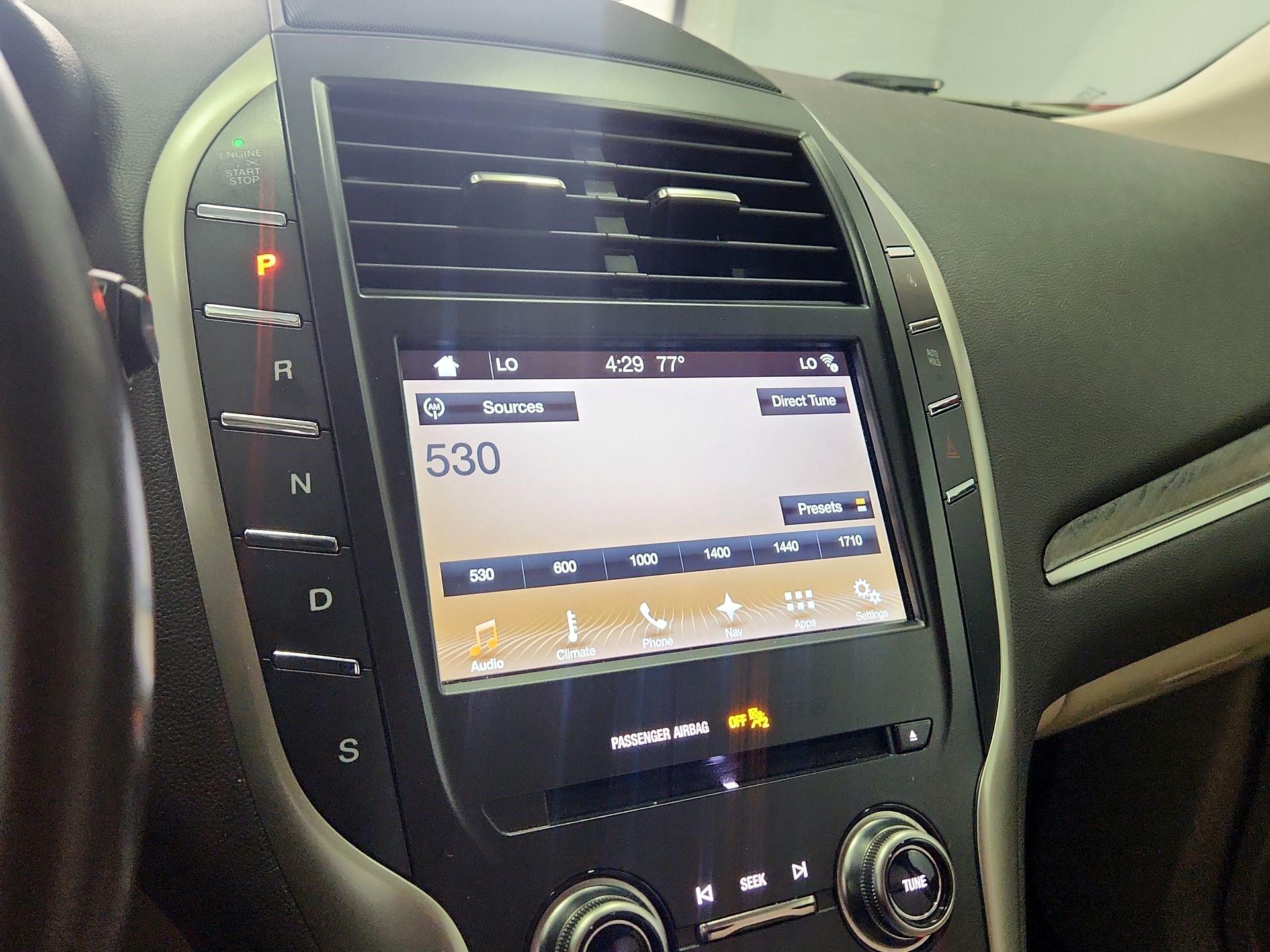 Thumbnail: 2018 Lincoln MKC - 15