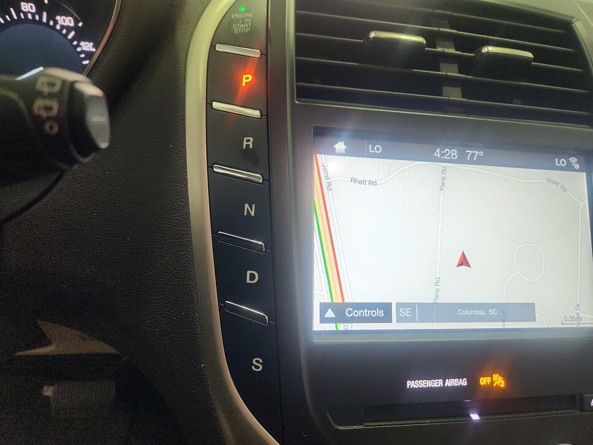 Thumbnail: 2018 Lincoln MKC - 17