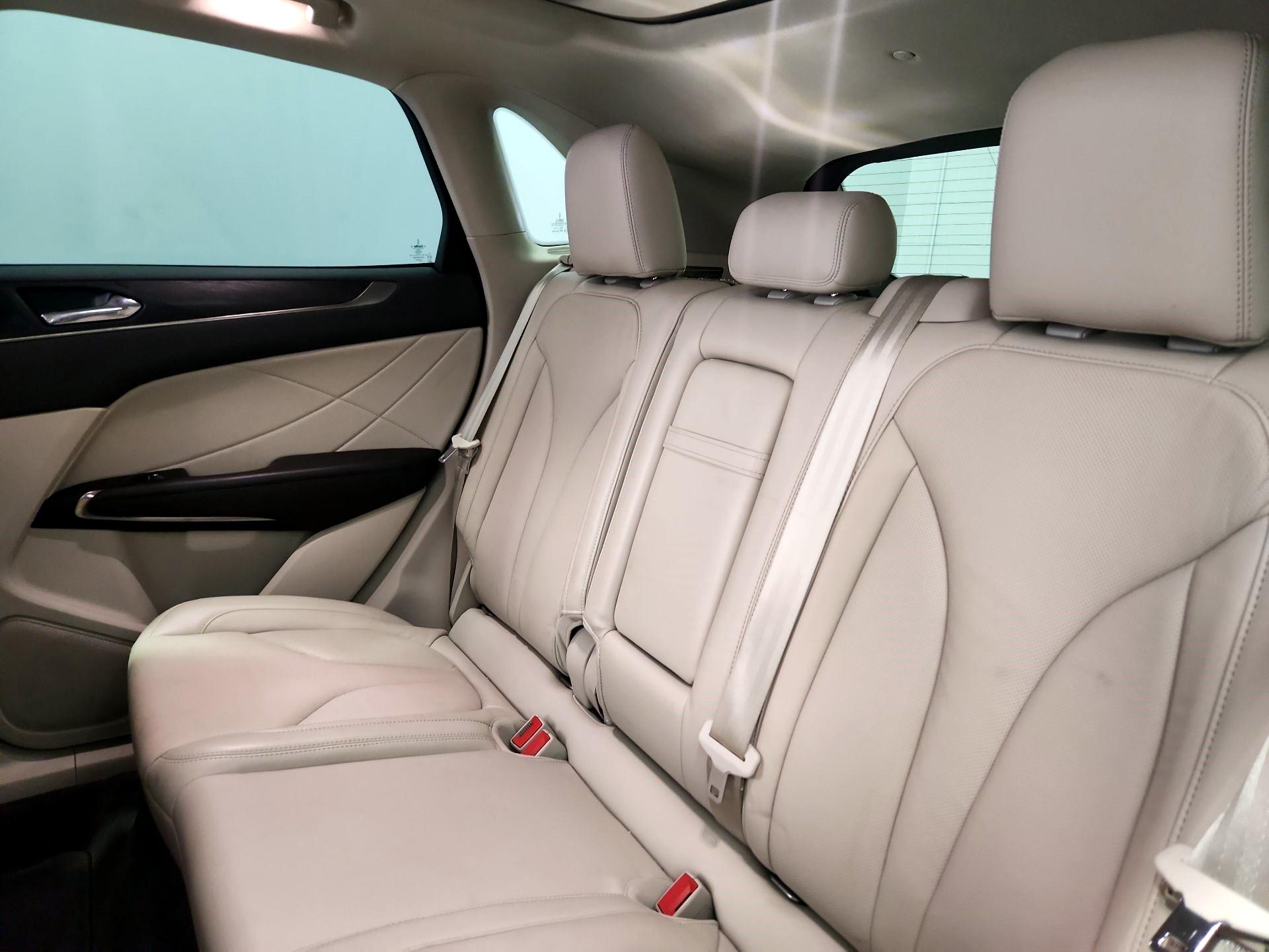 Thumbnail: 2018 Lincoln MKC - 20