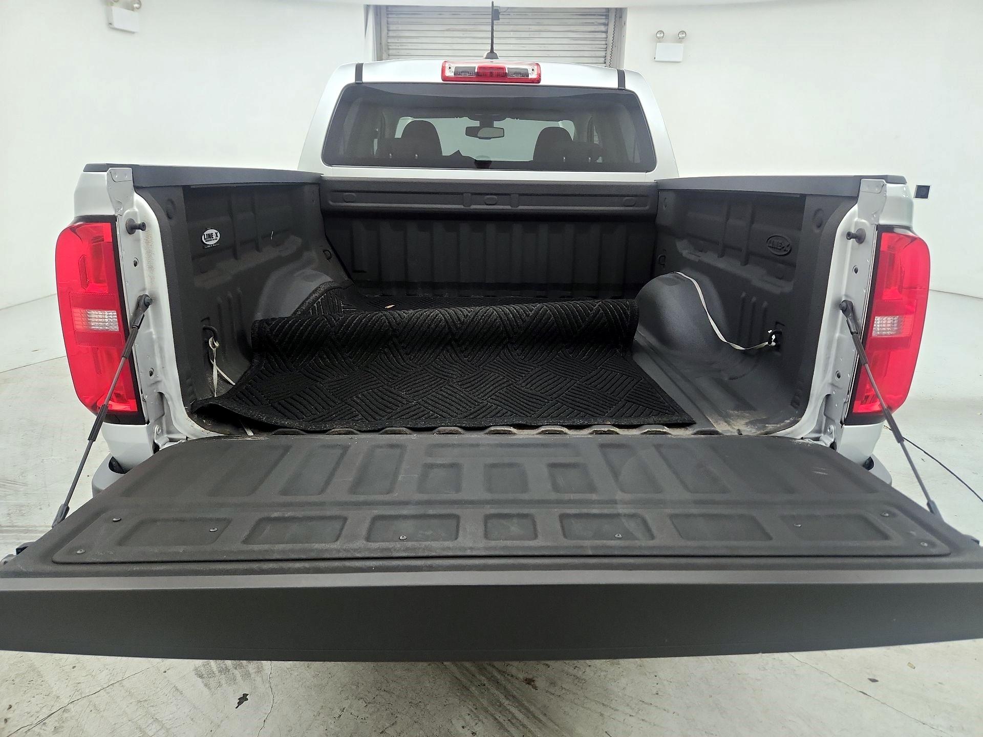 Thumbnail: 2019 Chevrolet Colorado - 18