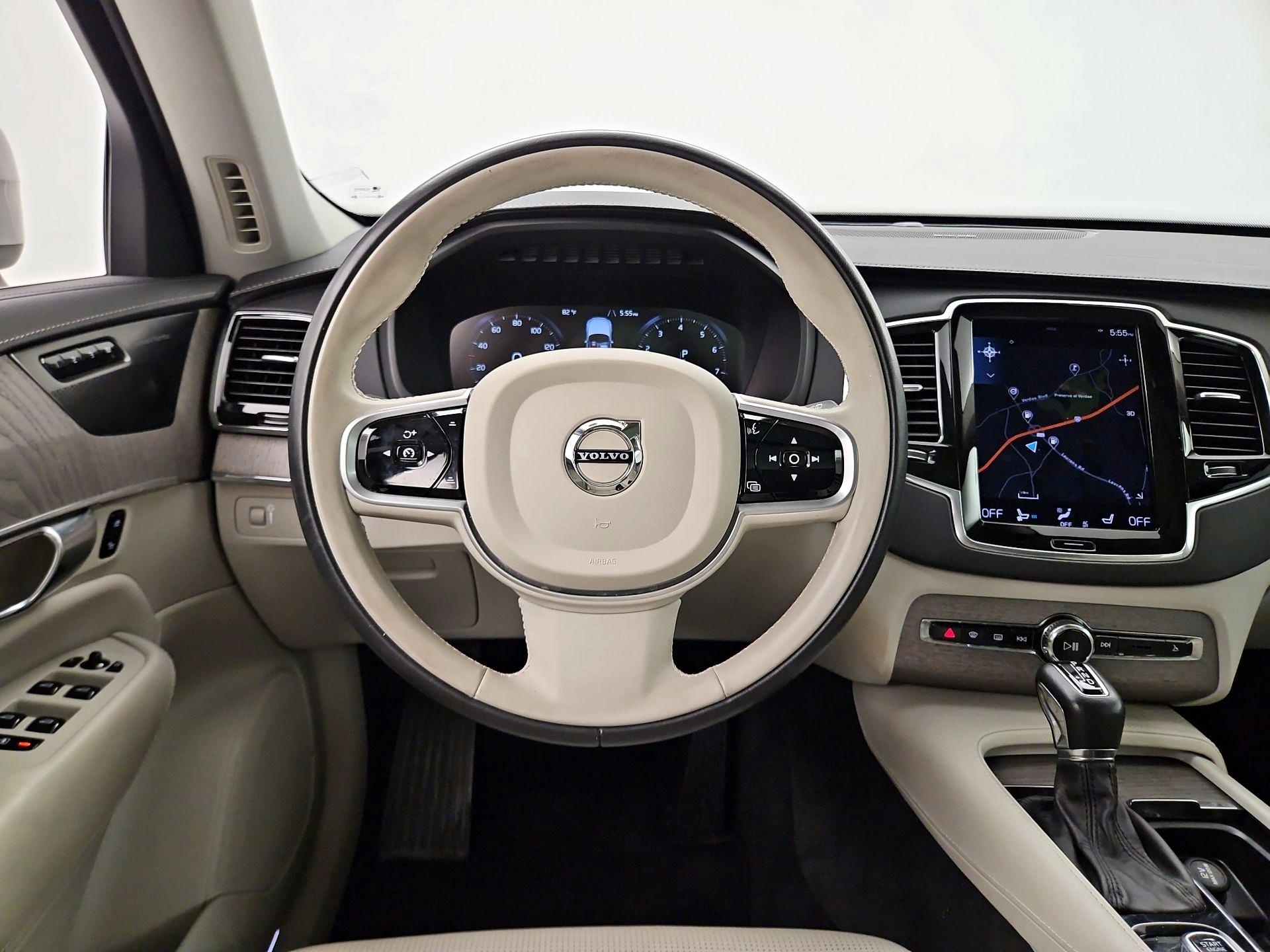 Thumbnail: 2020 Volvo XC90 - 10