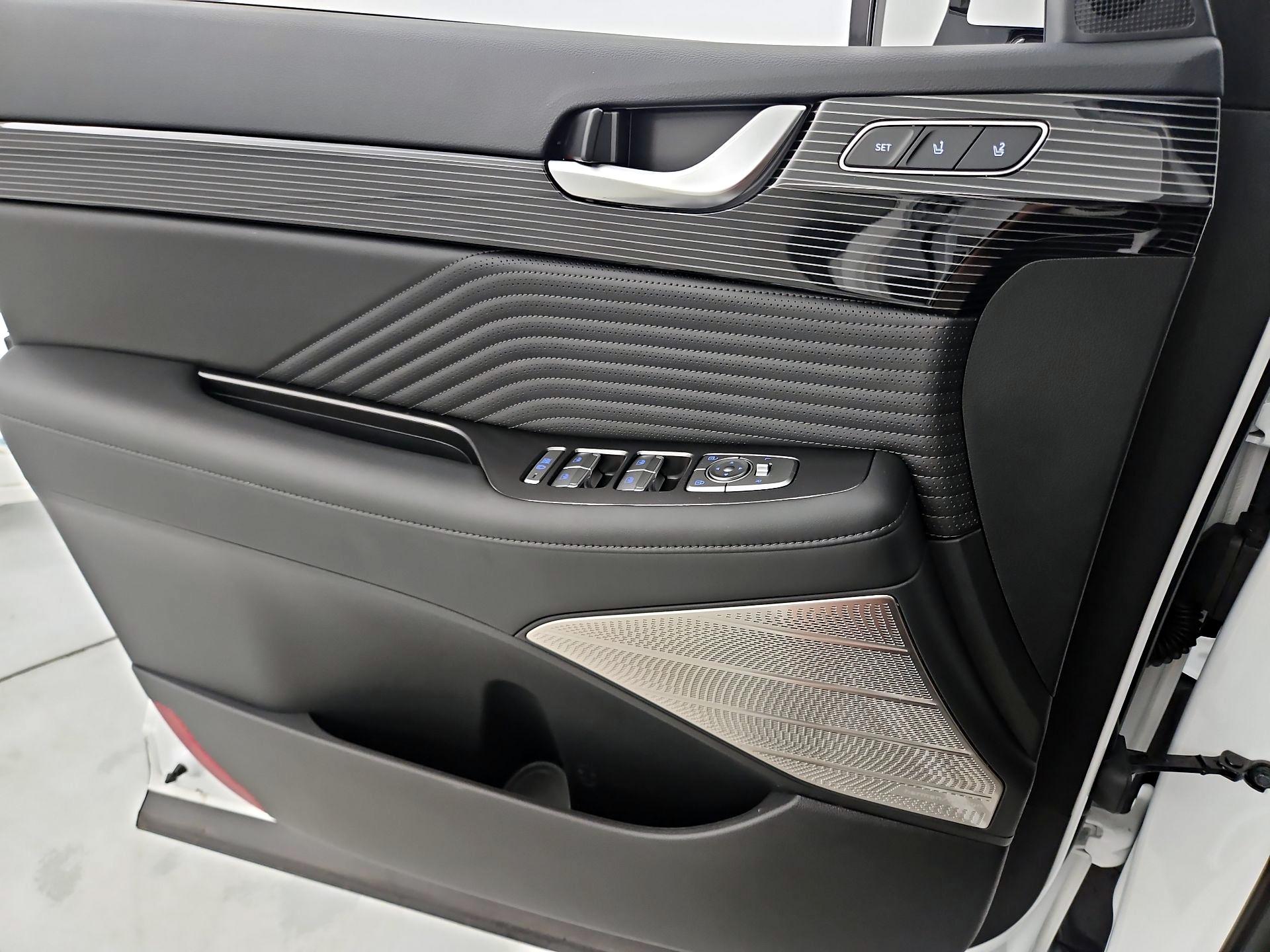 Thumbnail: 2025 Hyundai Palisade - 12