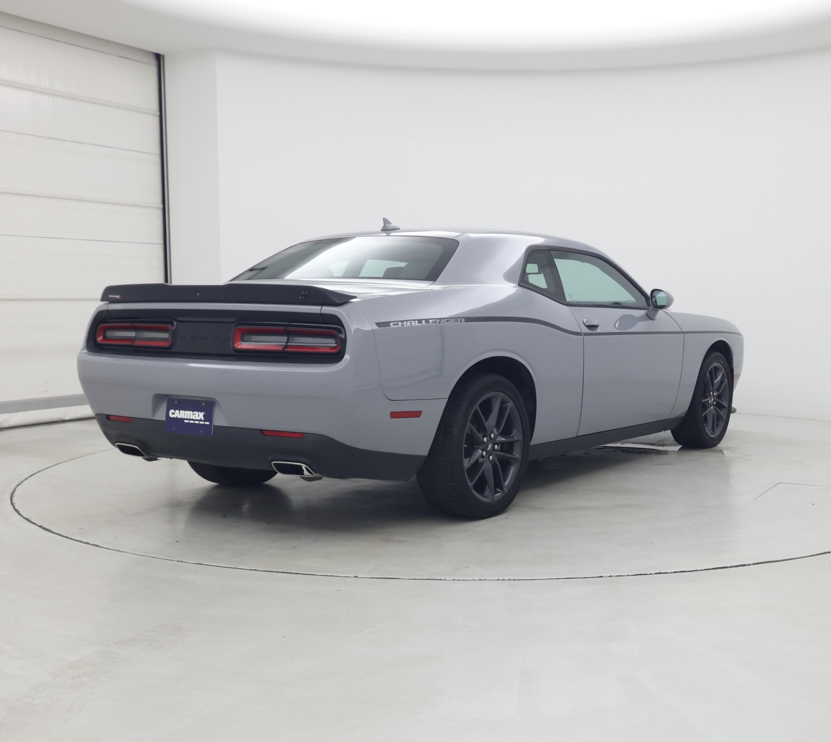 Thumbnail: 2021 Dodge Challenger - 8