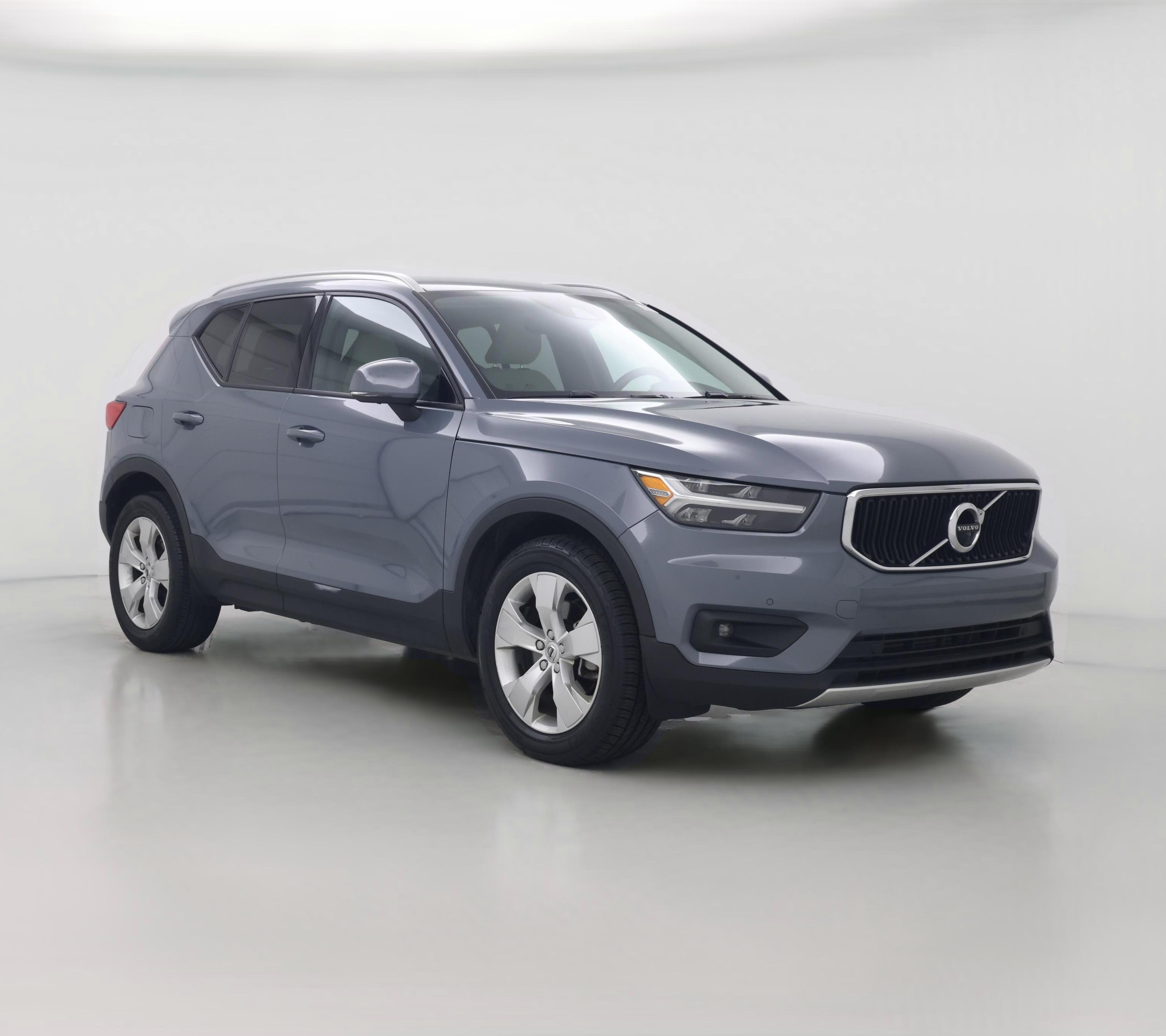 Thumbnail: 2022 Volvo XC40 - 1
