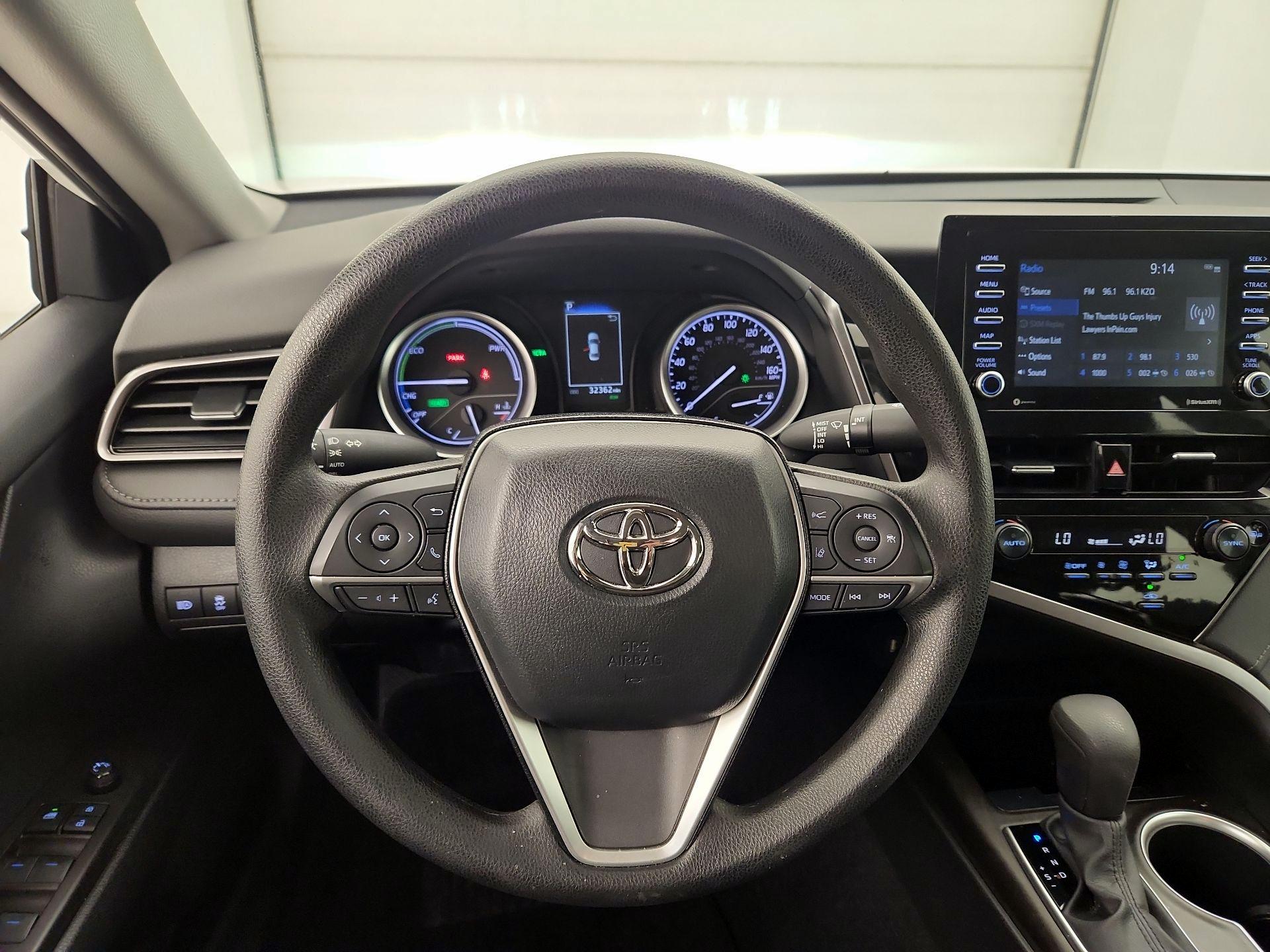 Thumbnail: 2023 Toyota Camry - 10