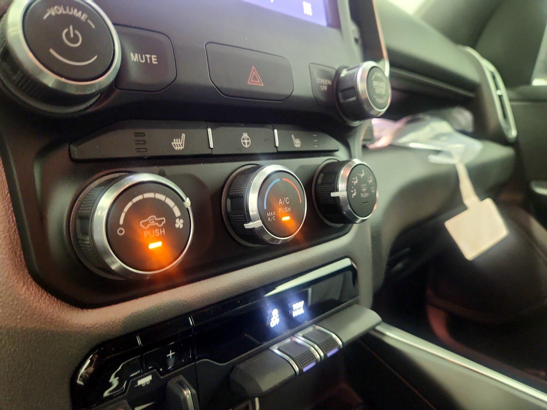 Thumbnail: 2023 RAM 1500 - 16