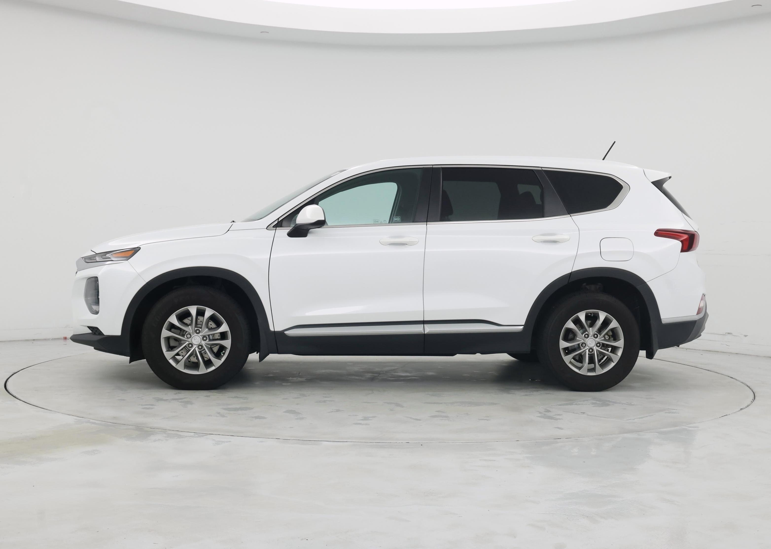 Thumbnail: 2020 Hyundai Santa Fe - 3