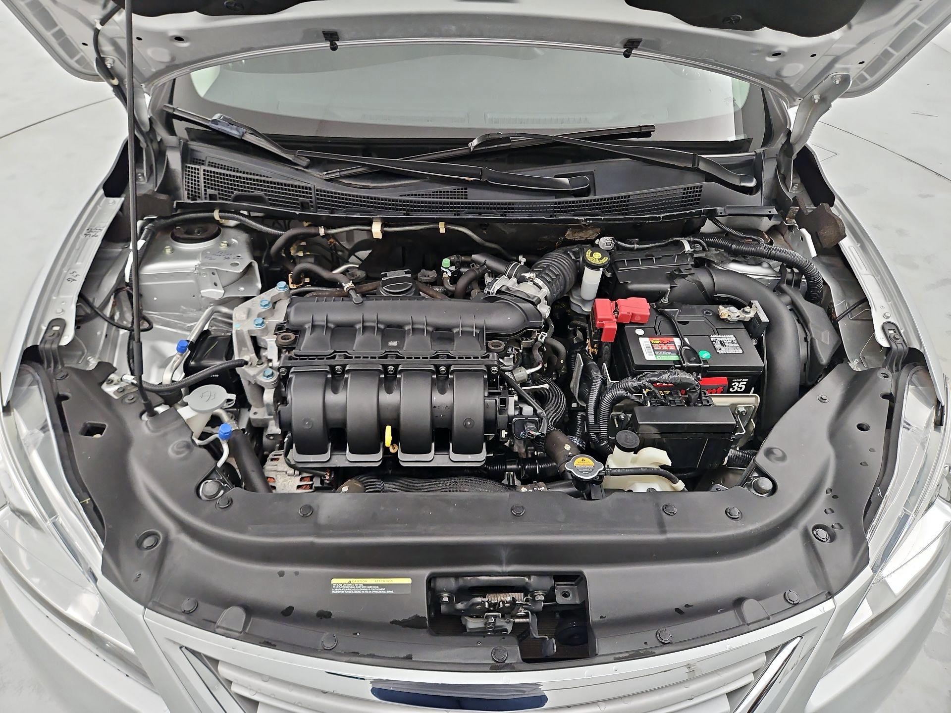 Thumbnail: 2015 Nissan Sentra - 20