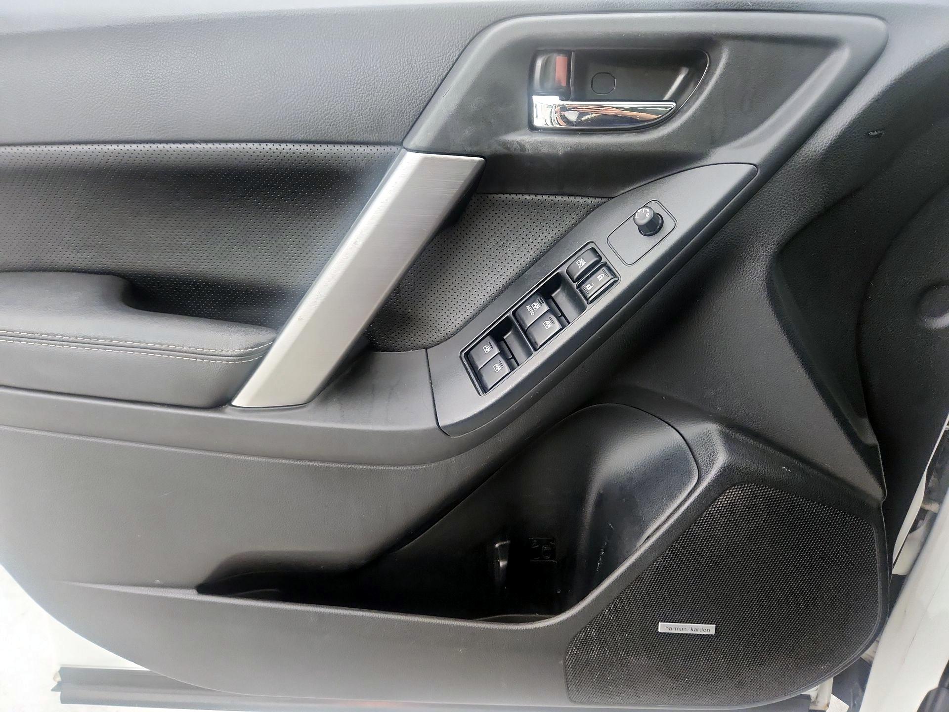 Thumbnail: 2015 Subaru Forester - 12