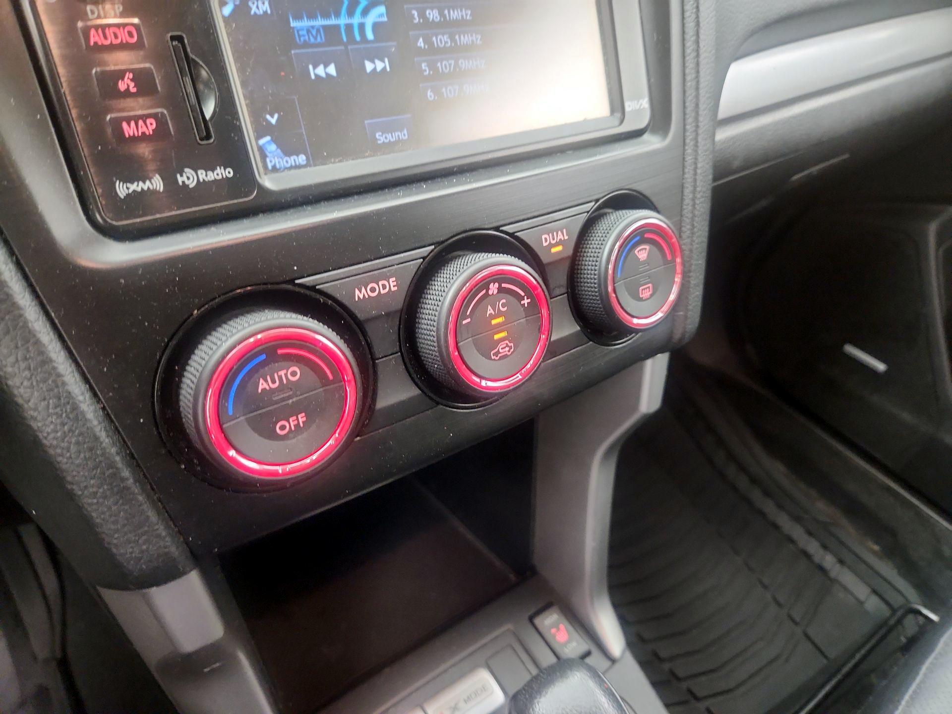 Thumbnail: 2015 Subaru Forester - 17