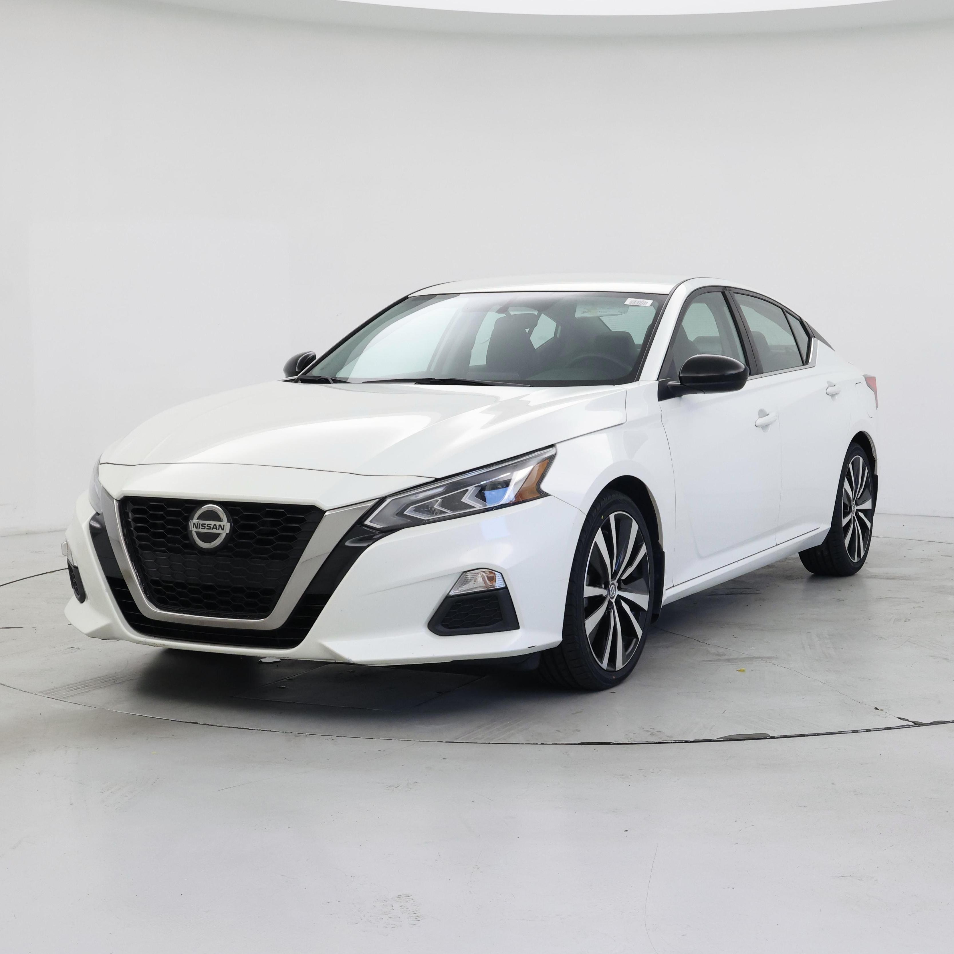 Thumbnail: 2019 Nissan Altima - 4