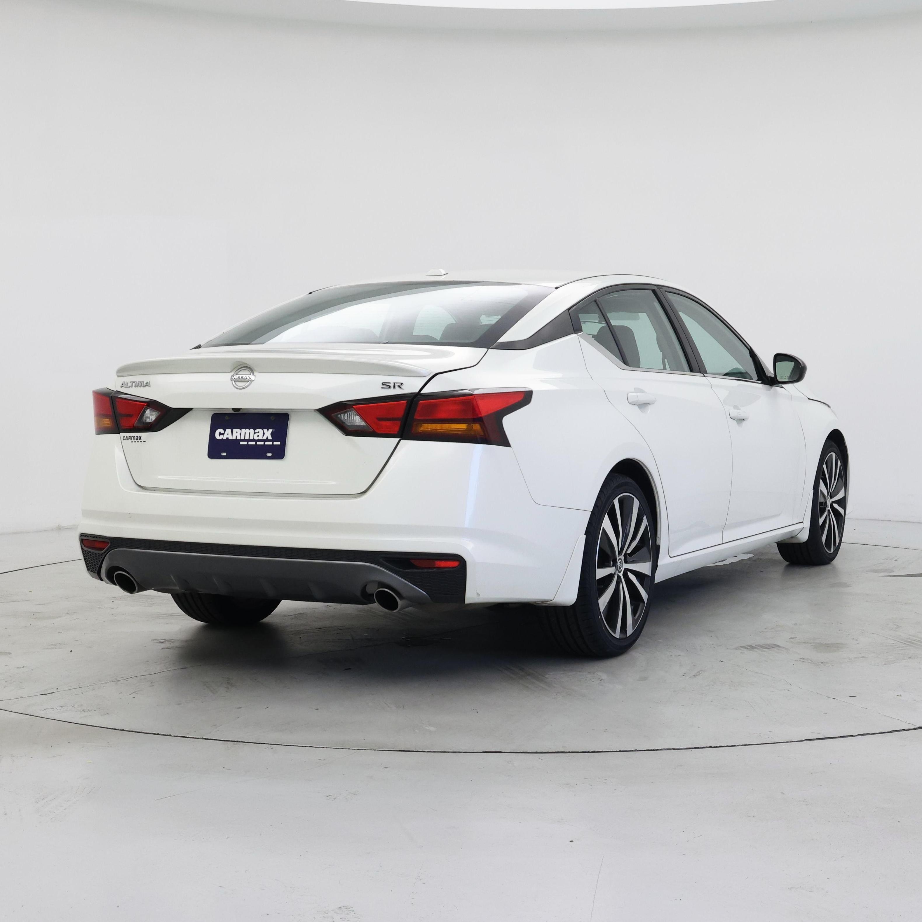Thumbnail: 2019 Nissan Altima - 8