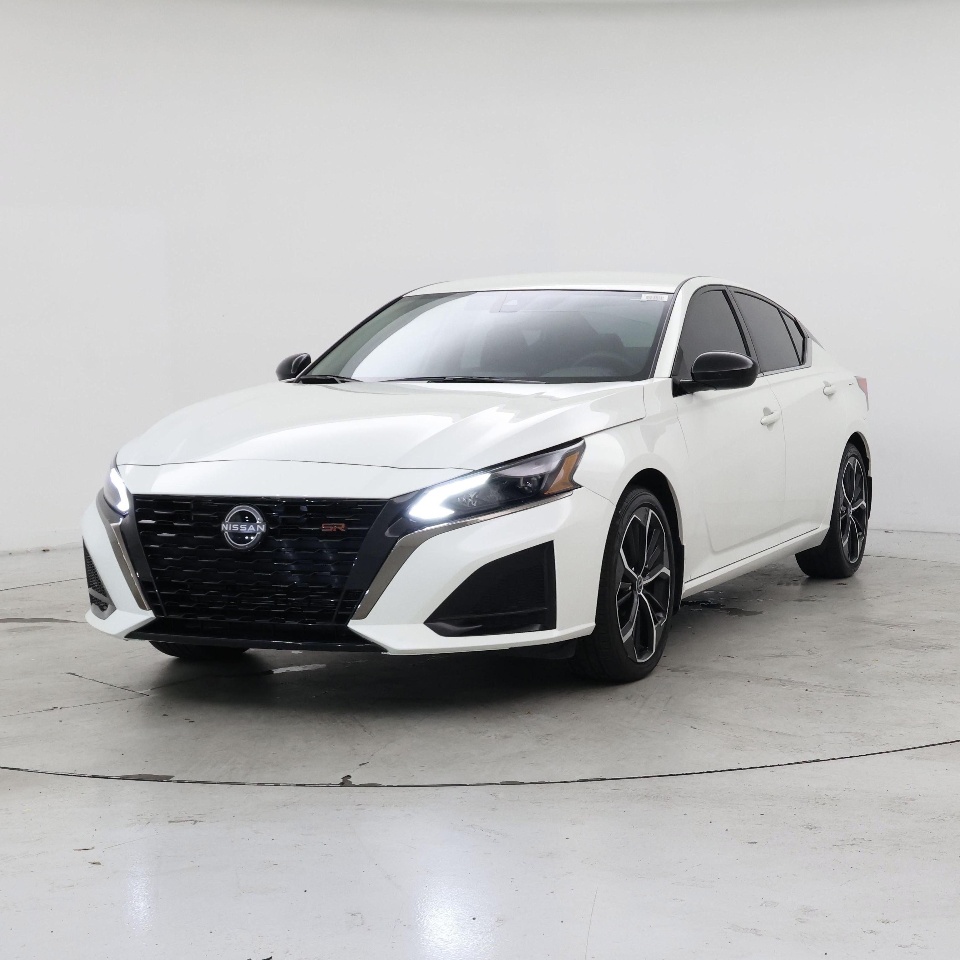 Thumbnail: 2025 Nissan Altima - 4