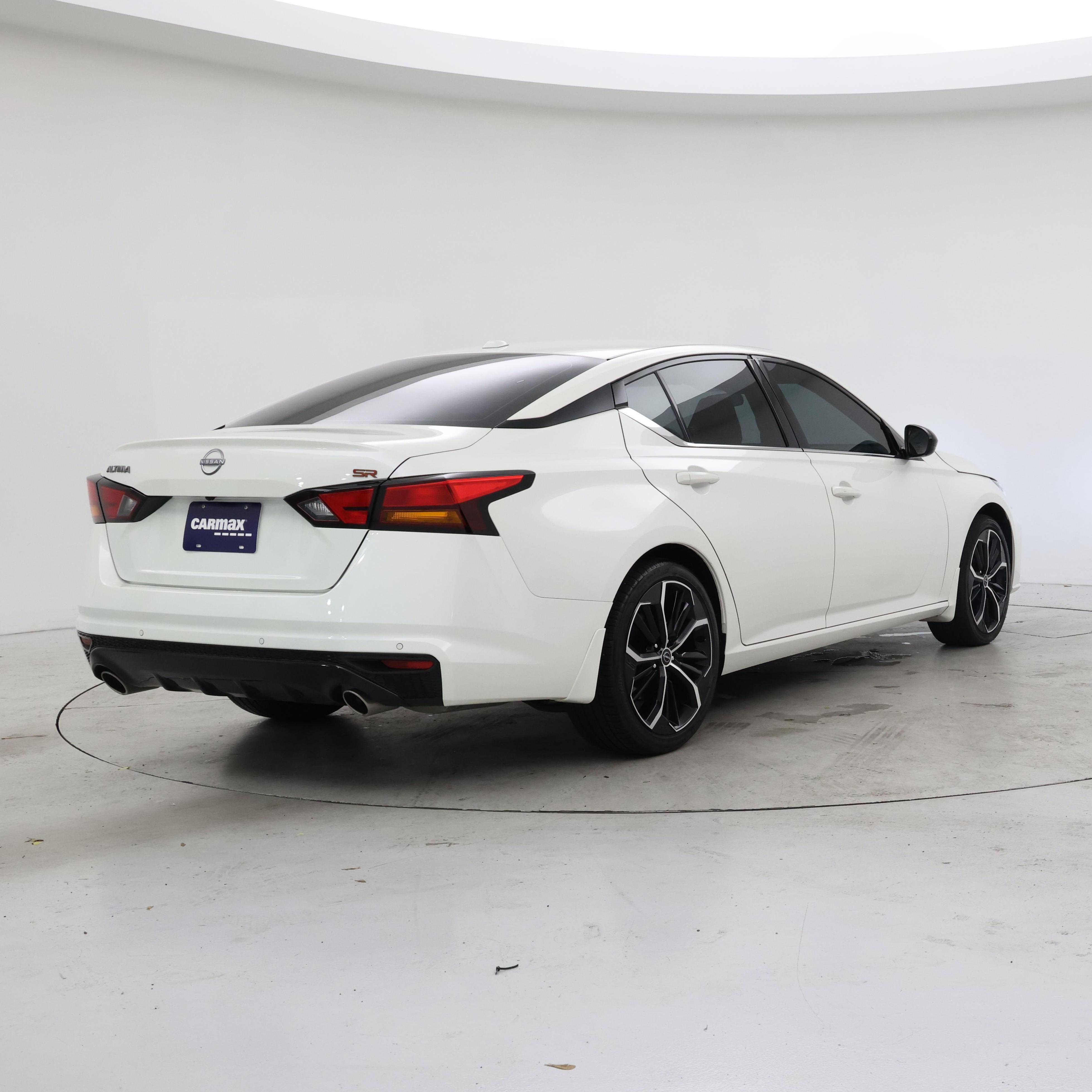 Thumbnail: 2025 Nissan Altima - 8