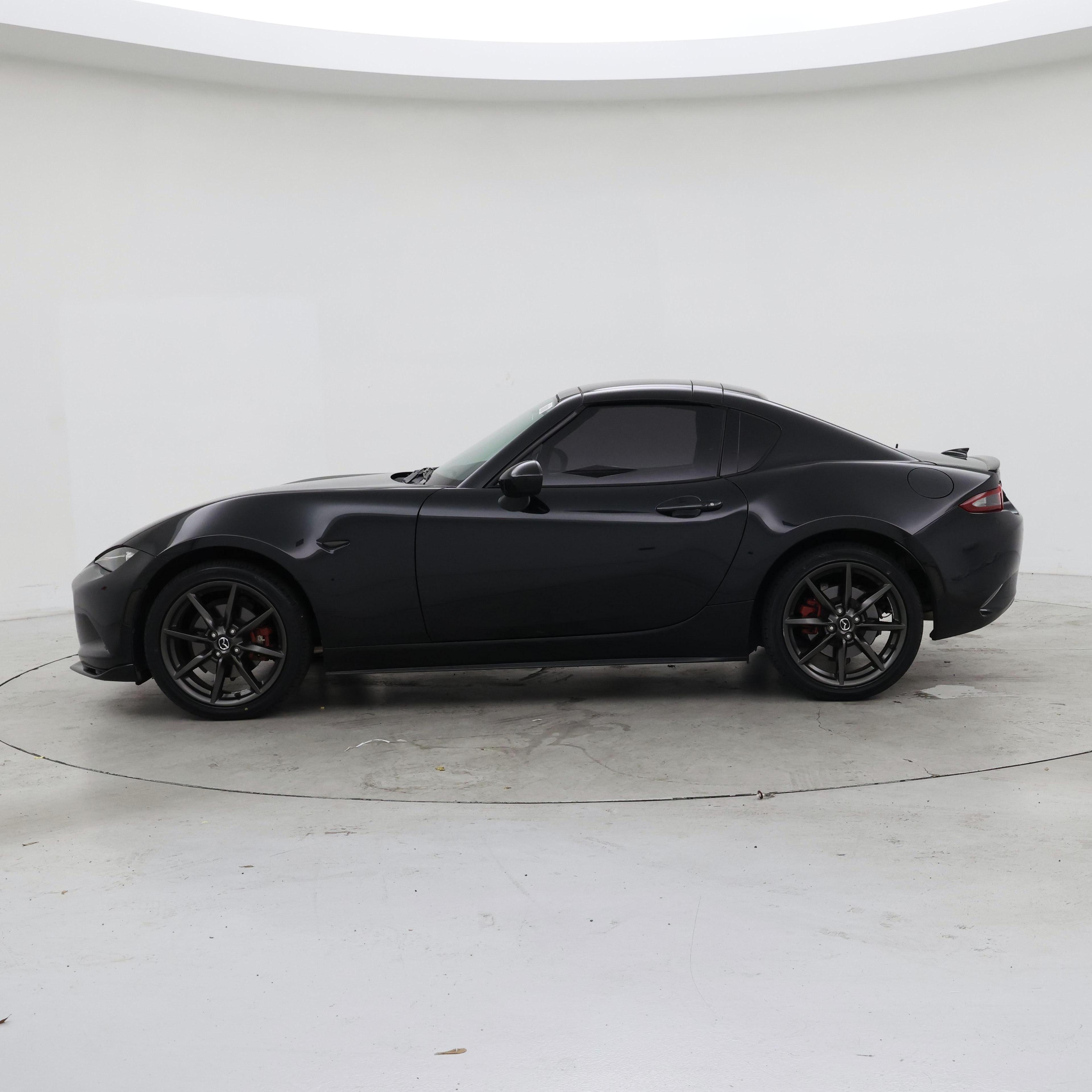 Thumbnail: 2017 Mazda MX-5 Miata - 3