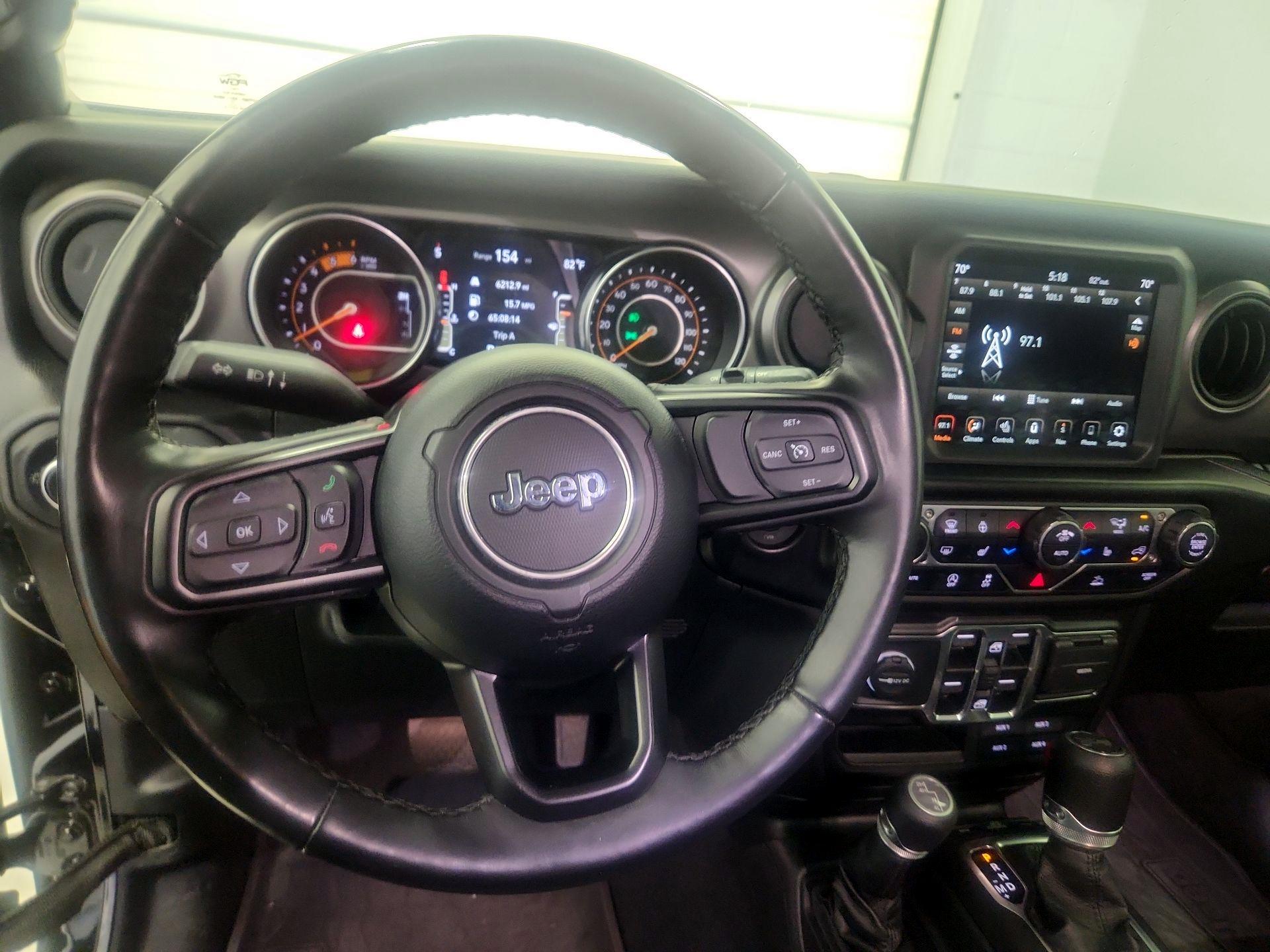 Thumbnail: 2022 Jeep Wrangler - 9