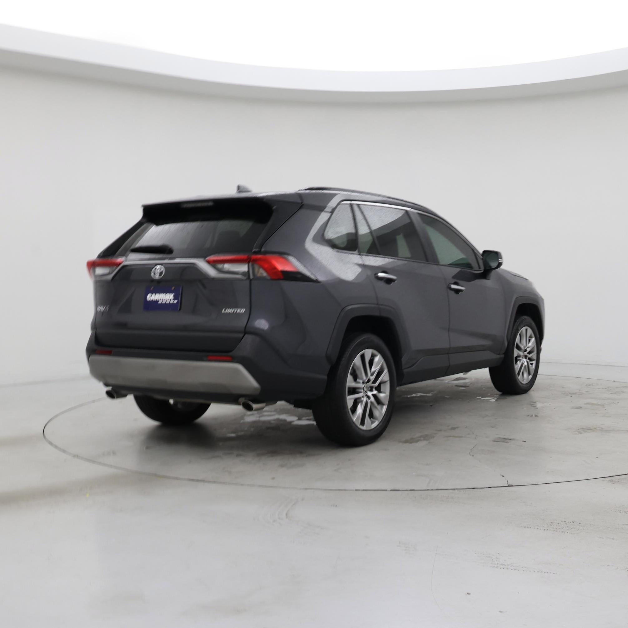Thumbnail: 2022 Toyota RAV4 - 8