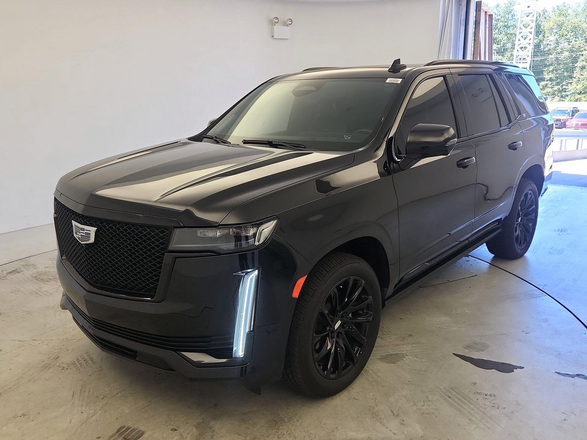Thumbnail: 2022 Cadillac Escalade - 3