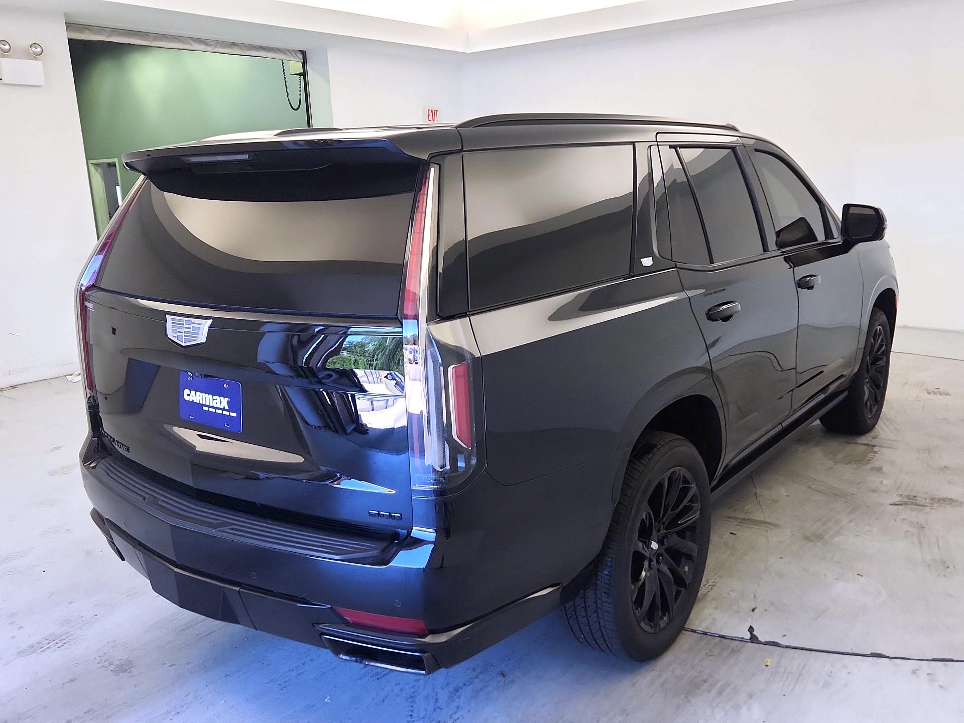 Thumbnail: 2022 Cadillac Escalade - 5
