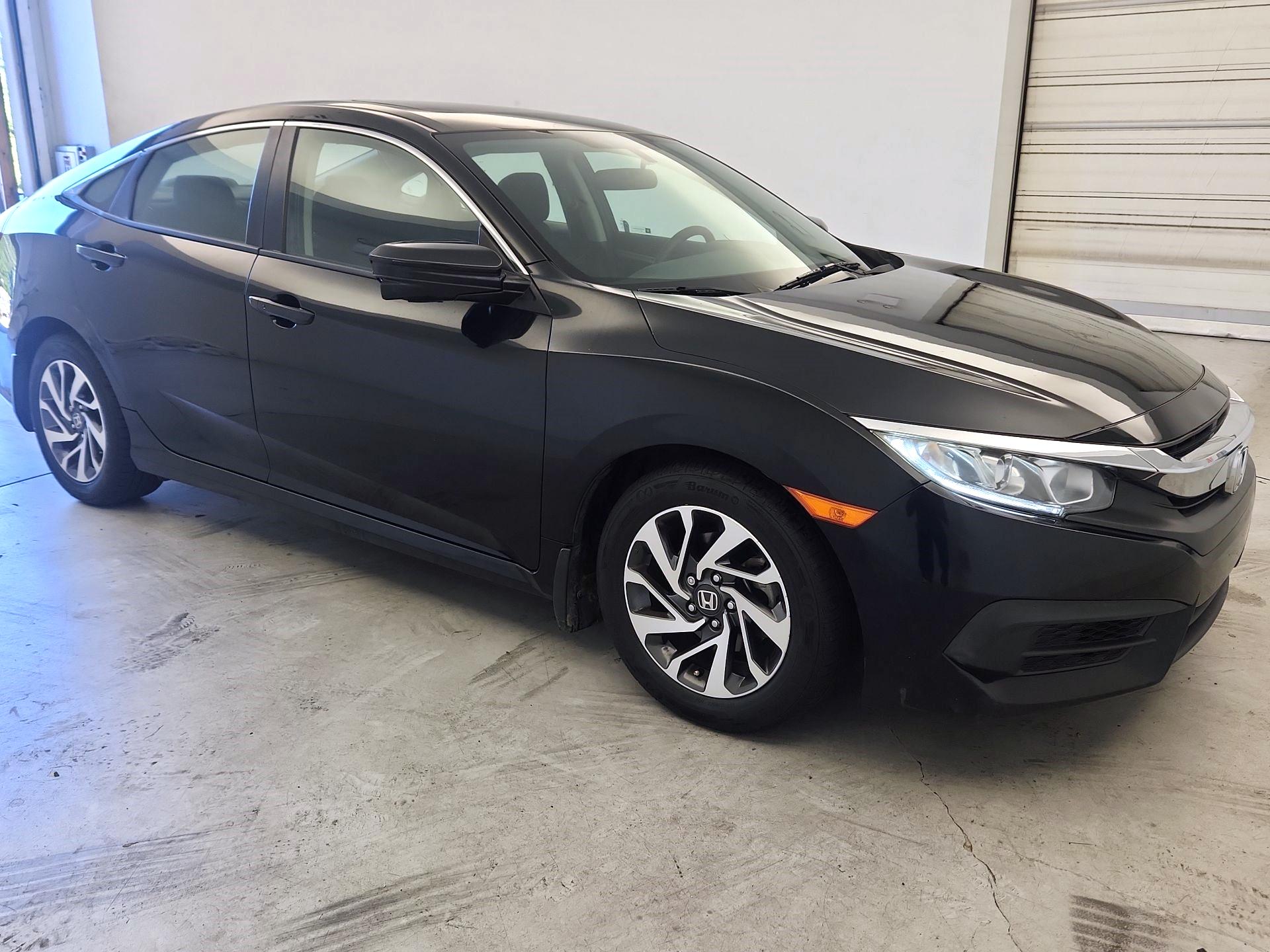 Thumbnail: 2016 Honda Civic - 1