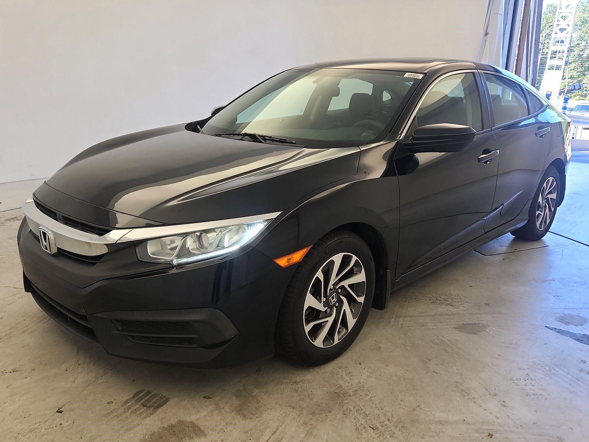 Thumbnail: 2016 Honda Civic - 3