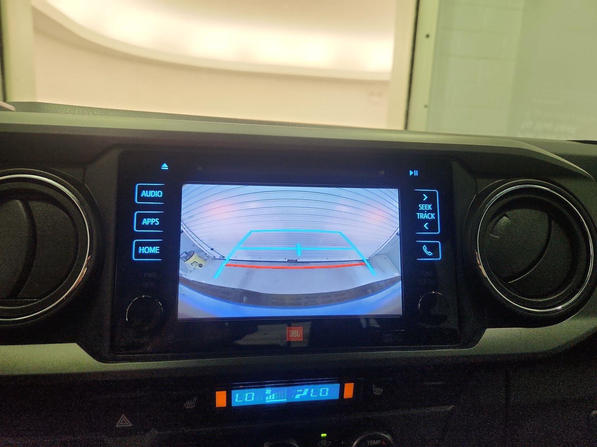 Thumbnail: 2019 Toyota Tacoma - 14