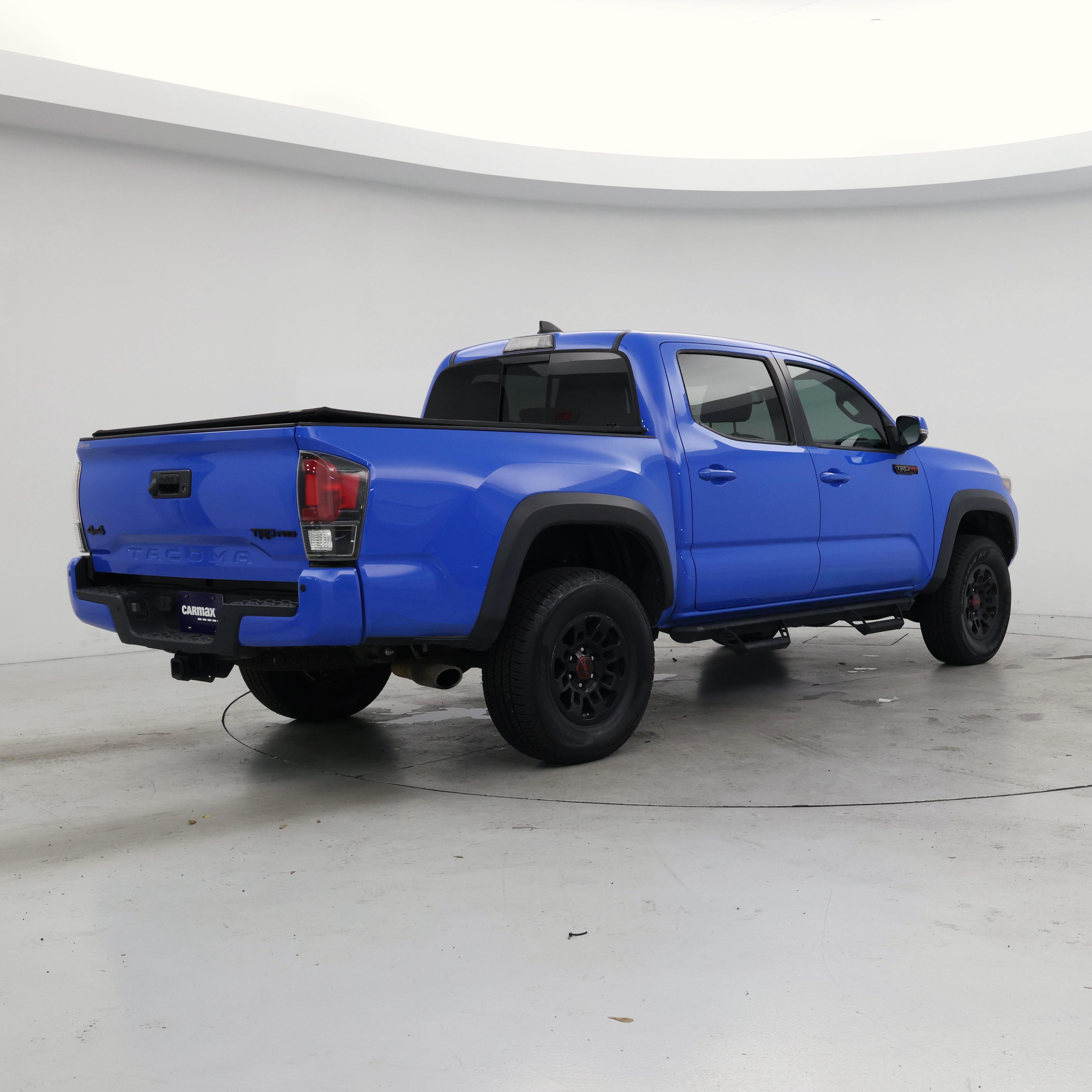 Thumbnail: 2019 Toyota Tacoma - 8