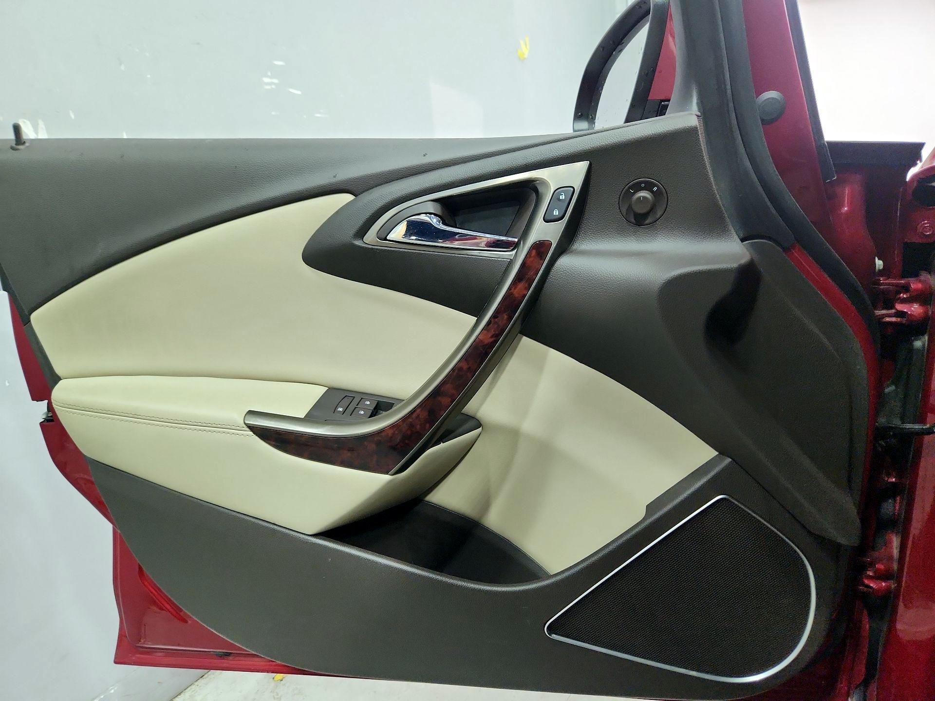 Thumbnail: 2016 Buick Verano - 12