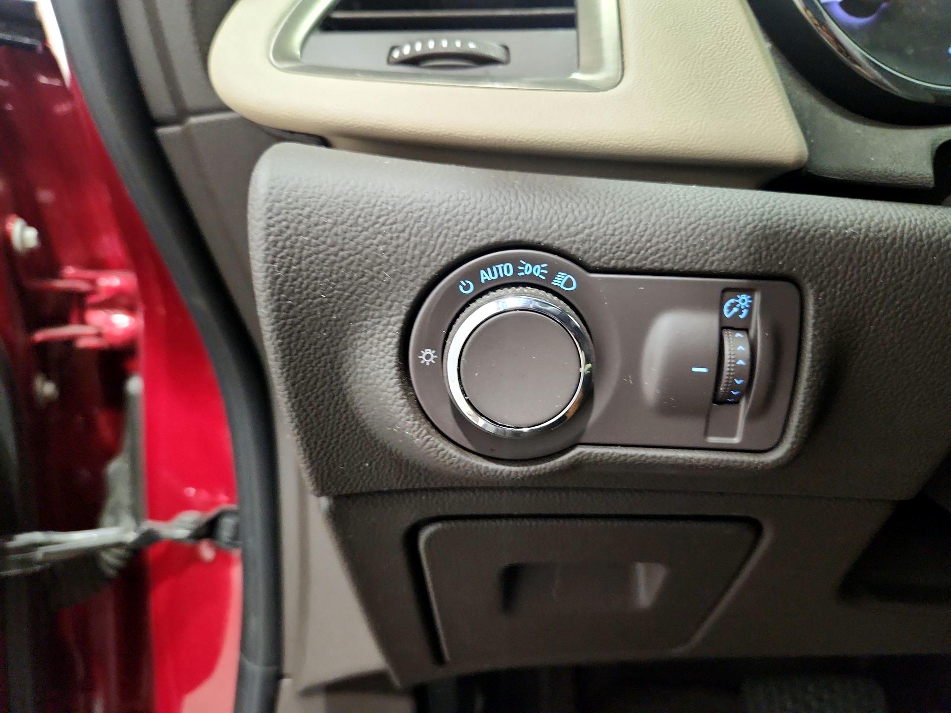 Thumbnail: 2016 Buick Verano - 13