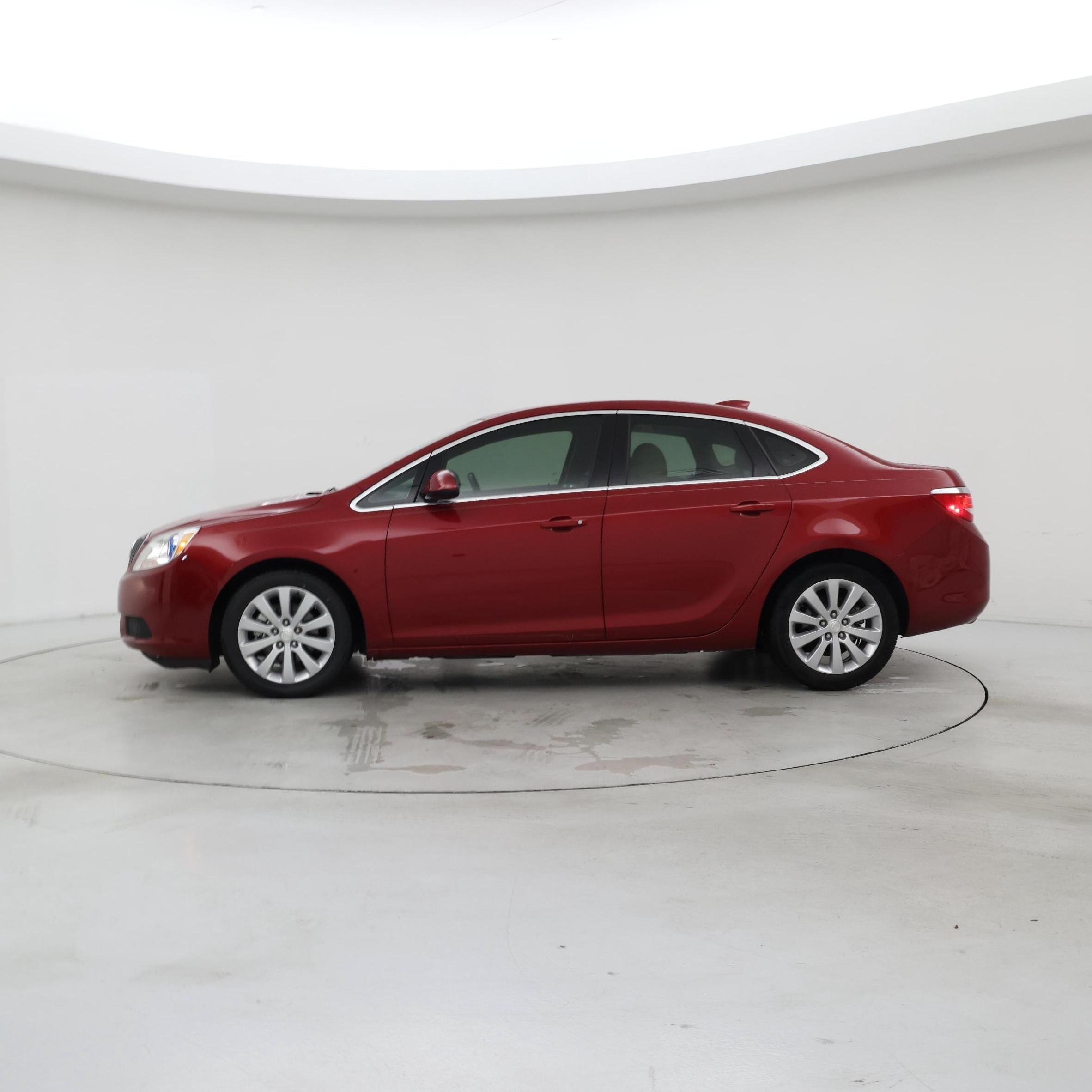 Thumbnail: 2016 Buick Verano - 3