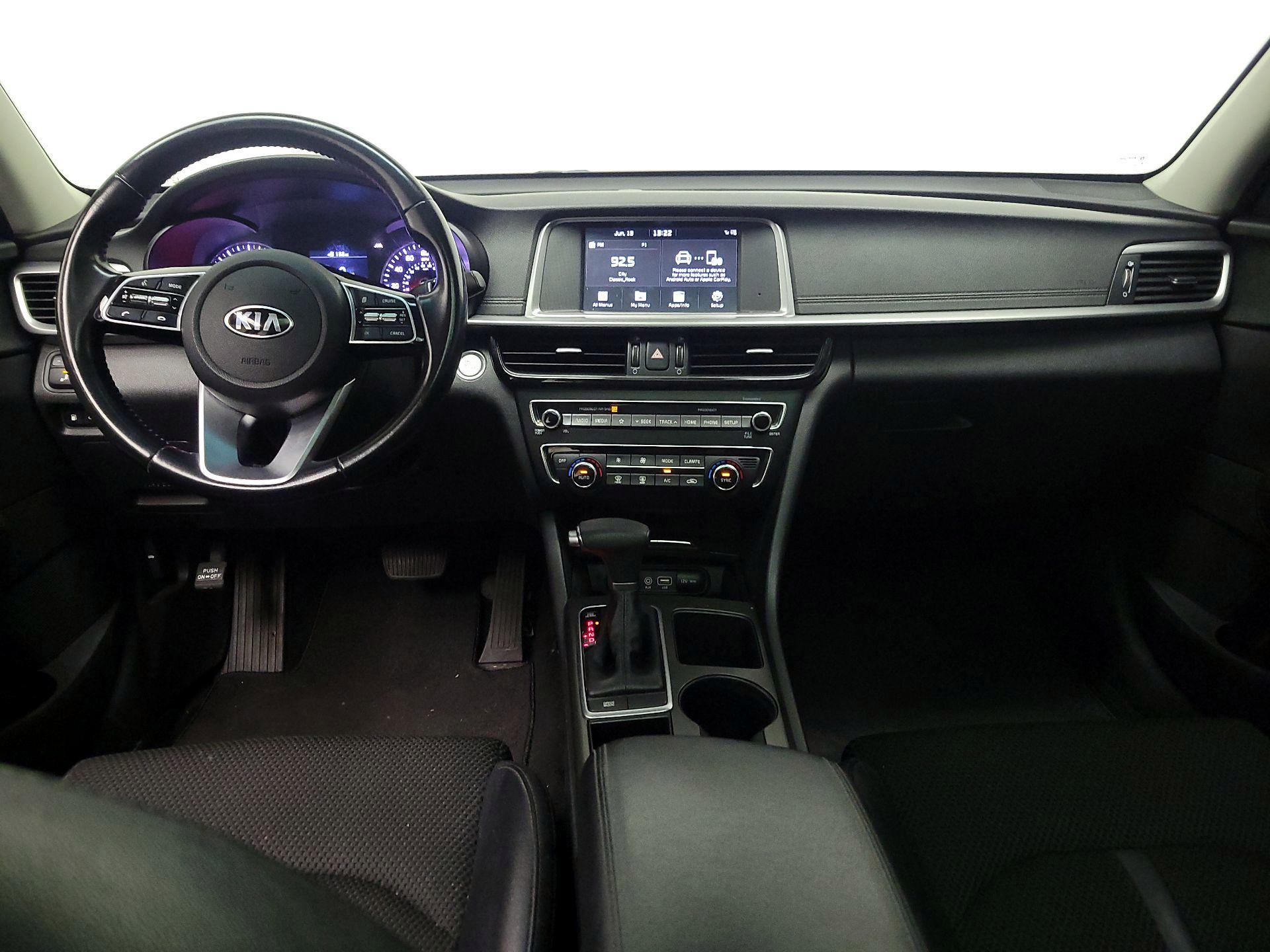 Thumbnail: 2019 Kia Optima - 9