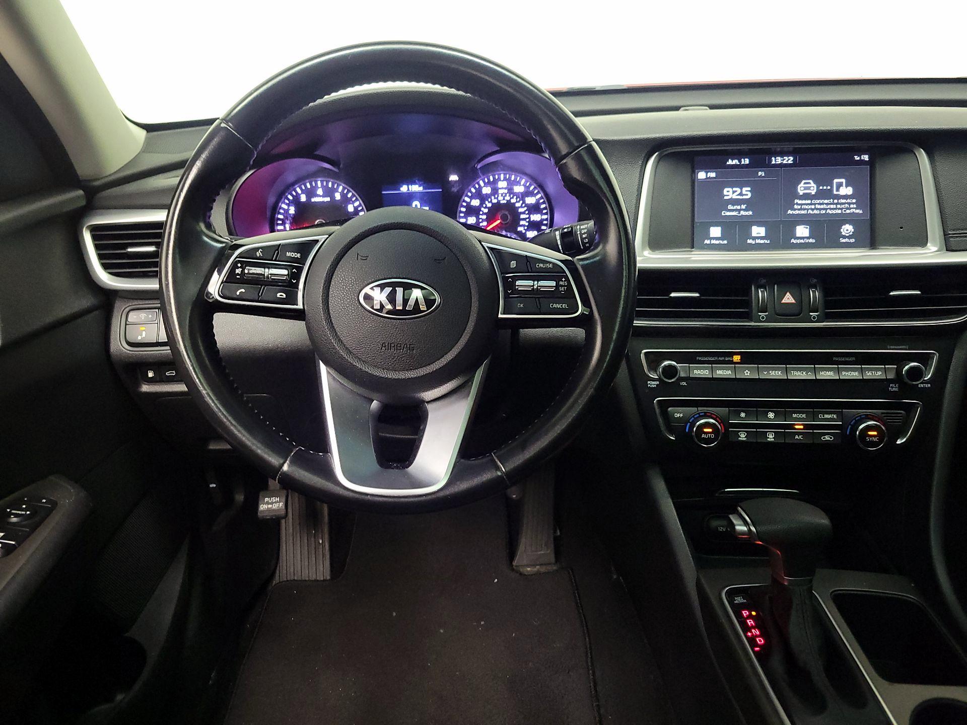 Thumbnail: 2019 Kia Optima - 10