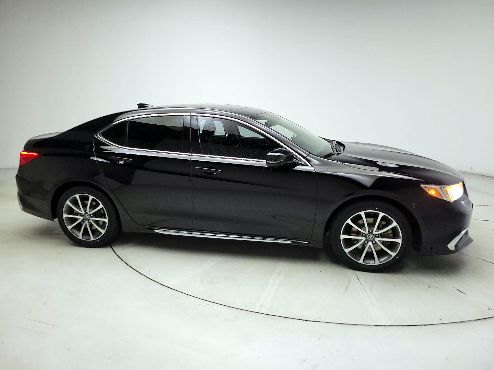 Thumbnail: 2018 Acura TLX - 4