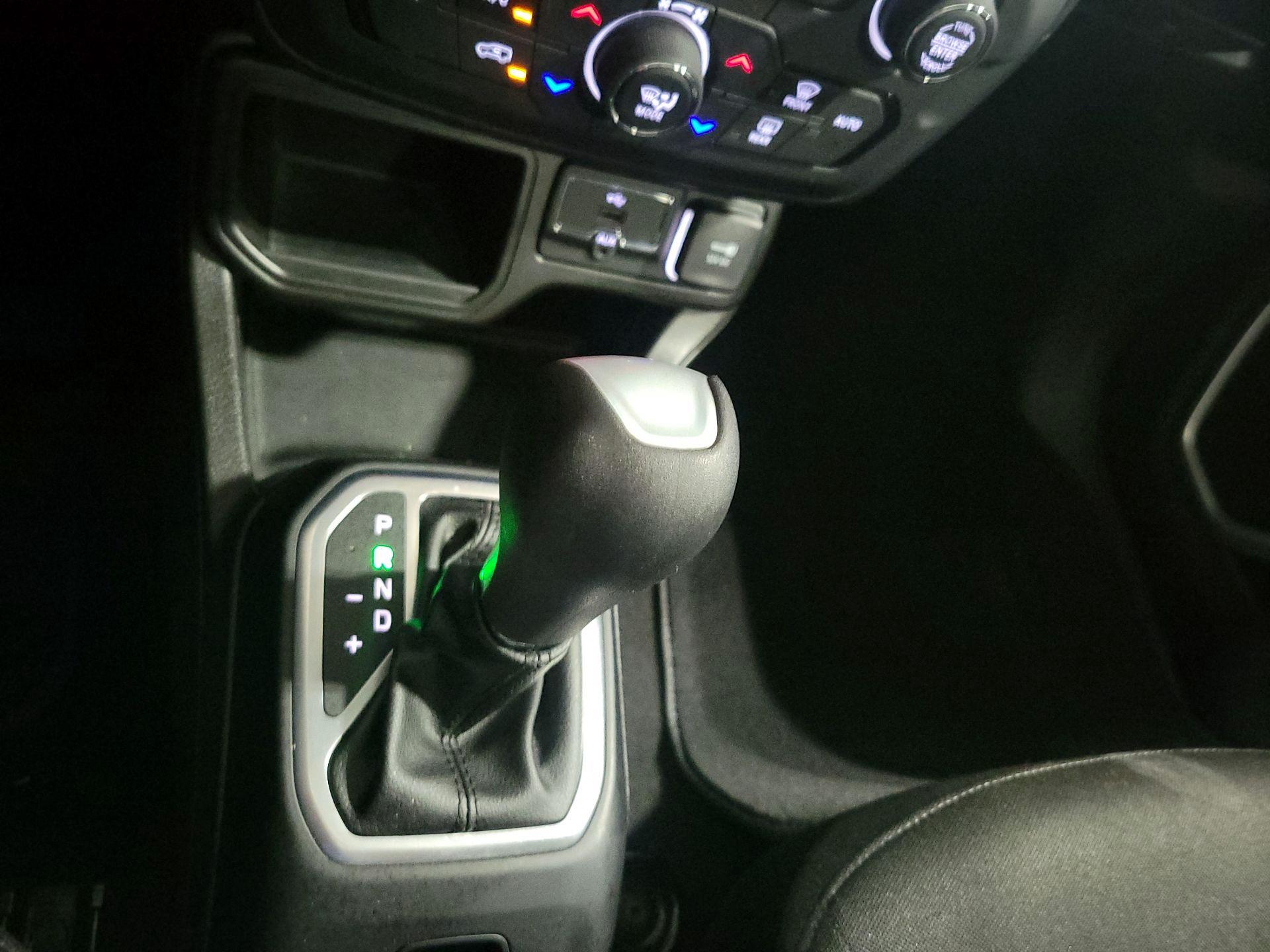 Thumbnail: 2021 Jeep Renegade - 17