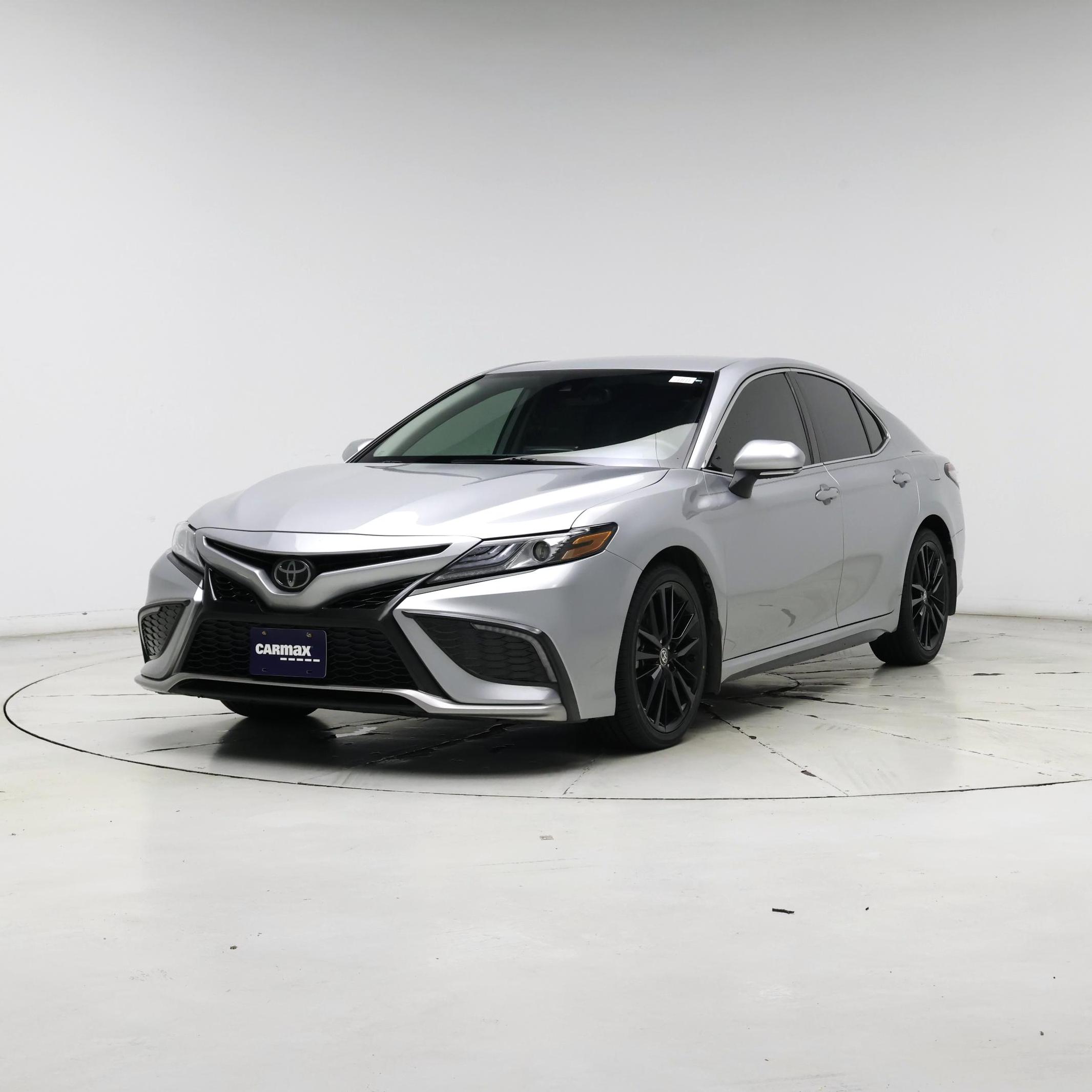 Thumbnail: 2022 Toyota Camry - 4